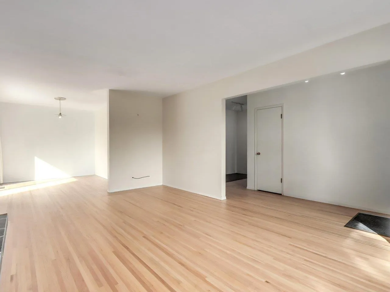 2984 Plymouth Drive