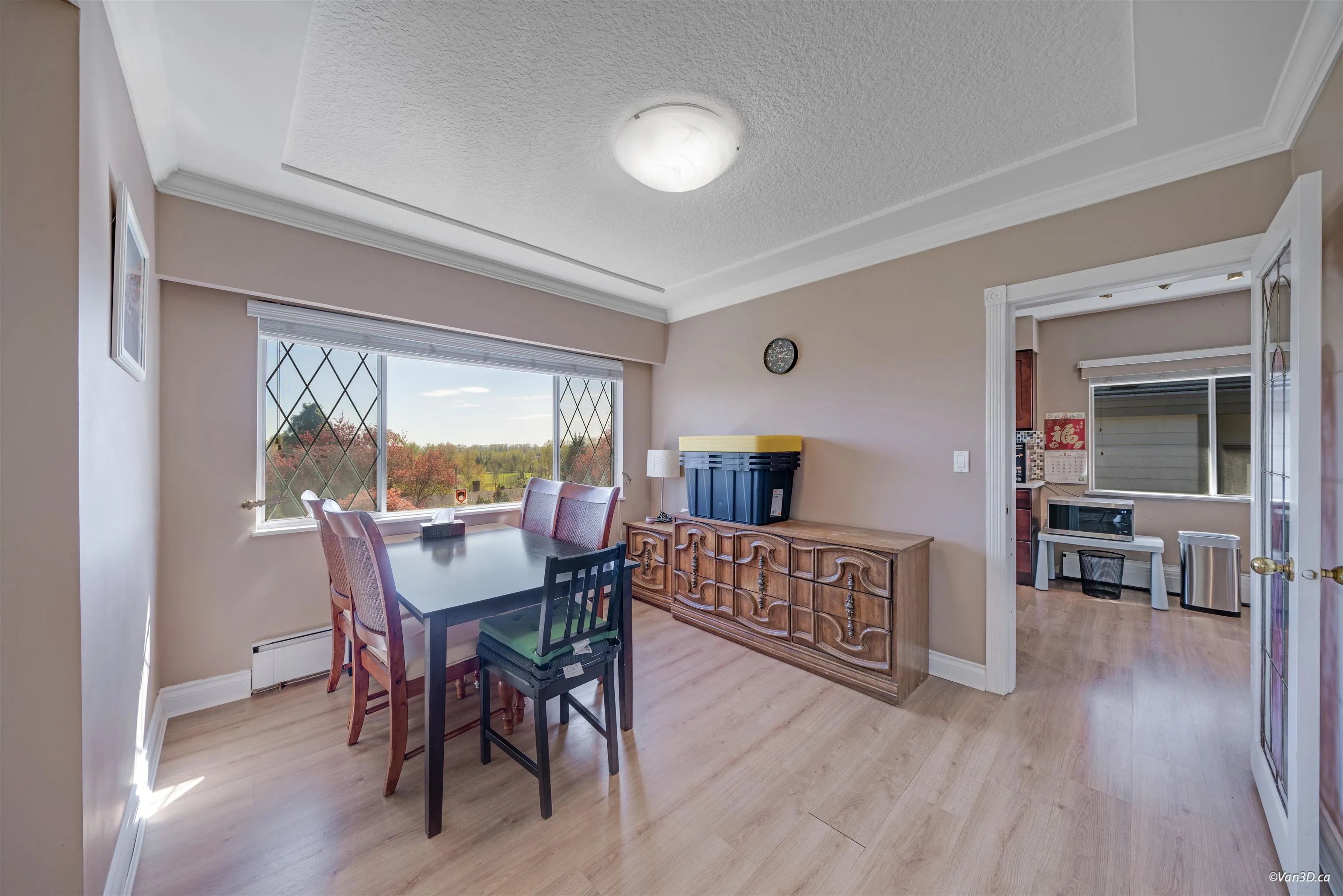4599 Sunland Place