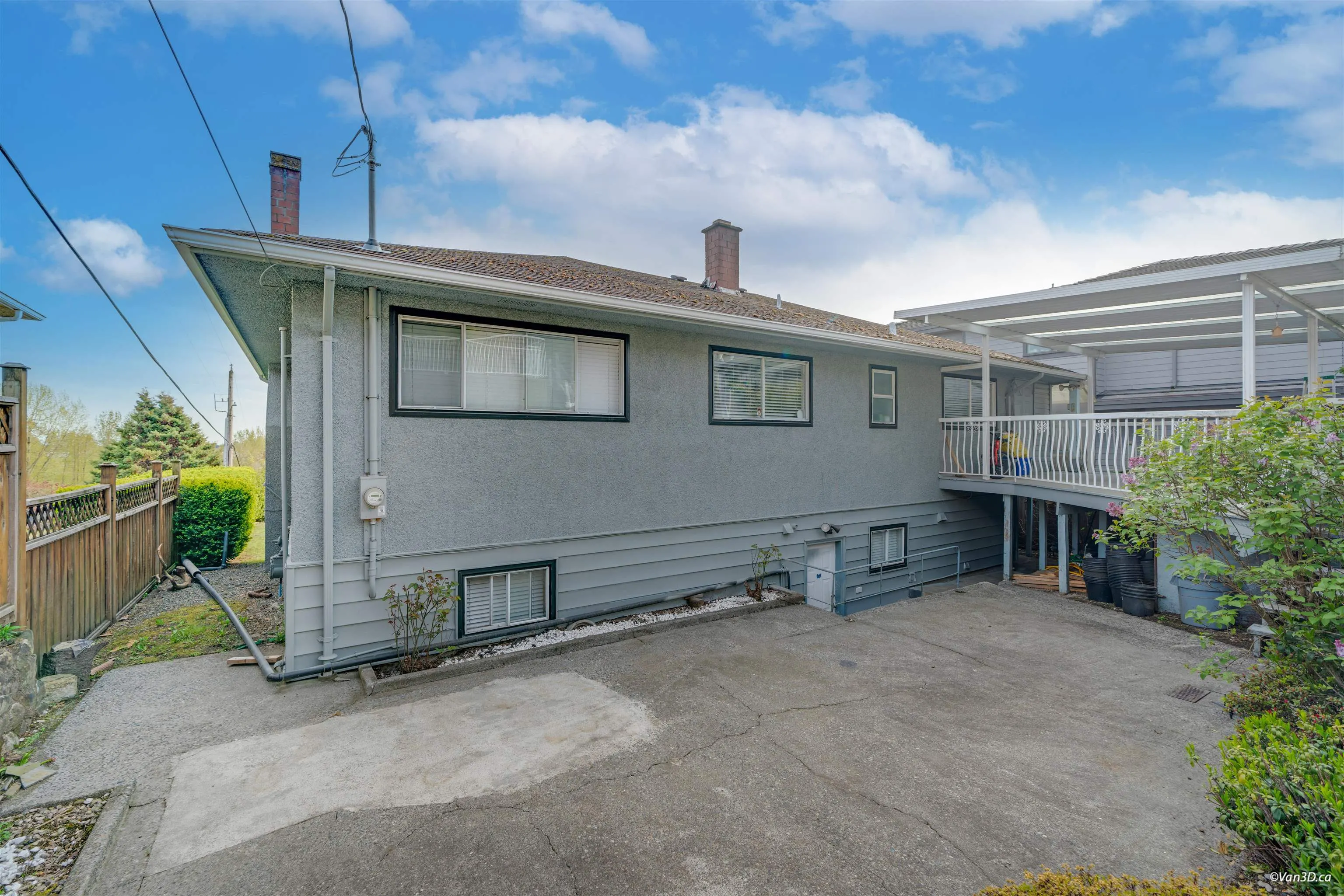 4599 Sunland Place