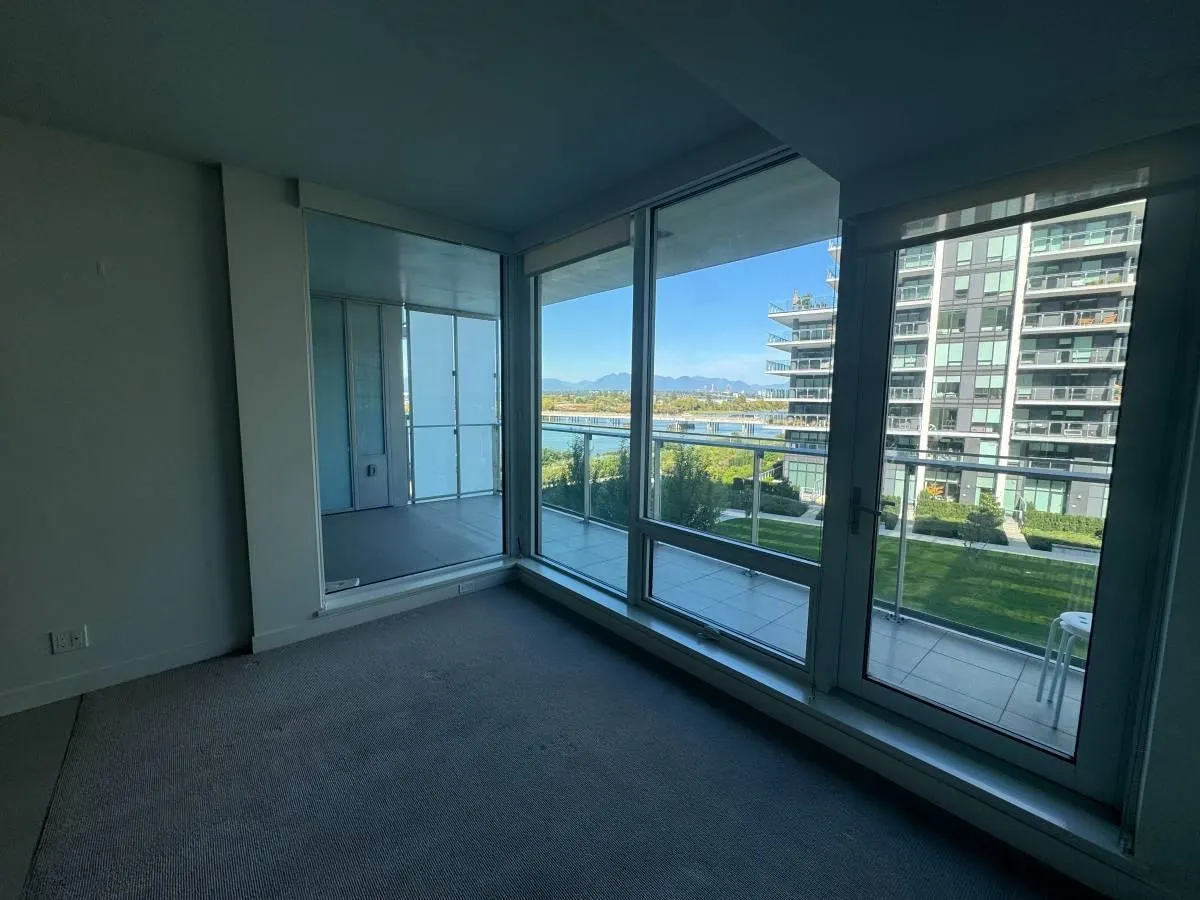 40X 6633 Pearson Way