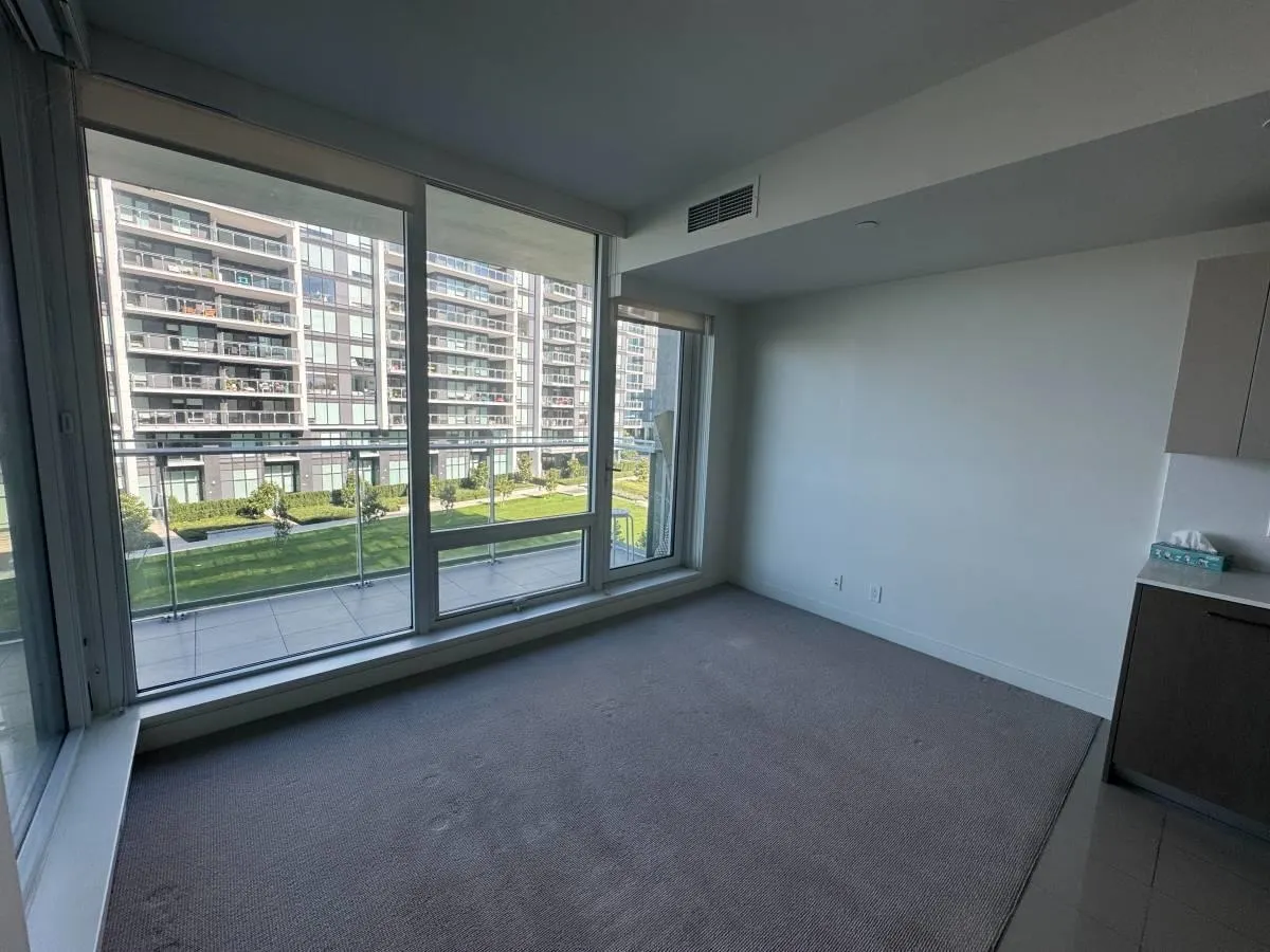 40X 6633 Pearson Way
