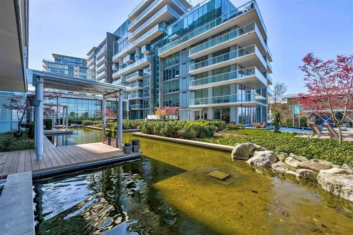 40X 6633 Pearson Way