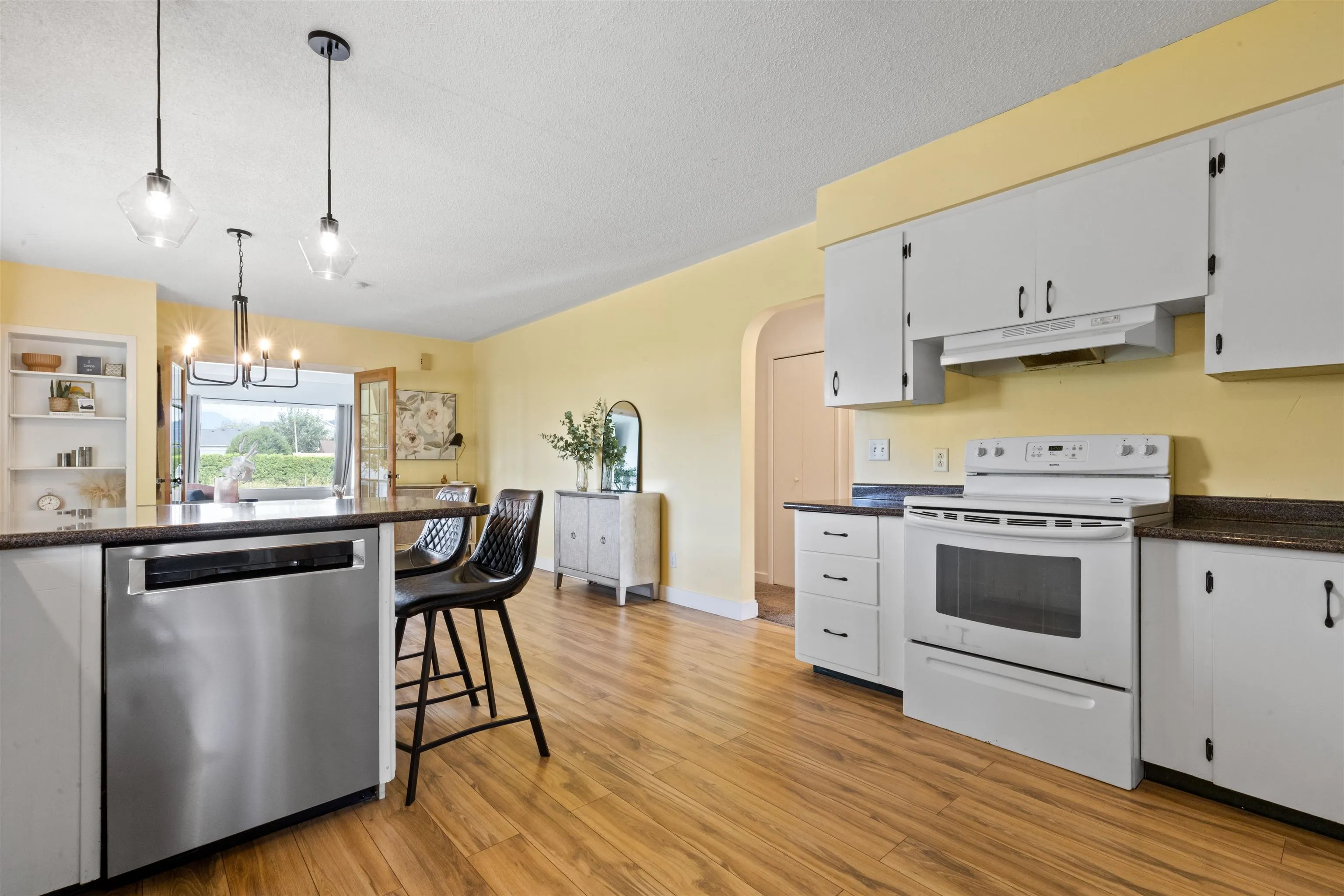 5702 Sumas Prairie Road