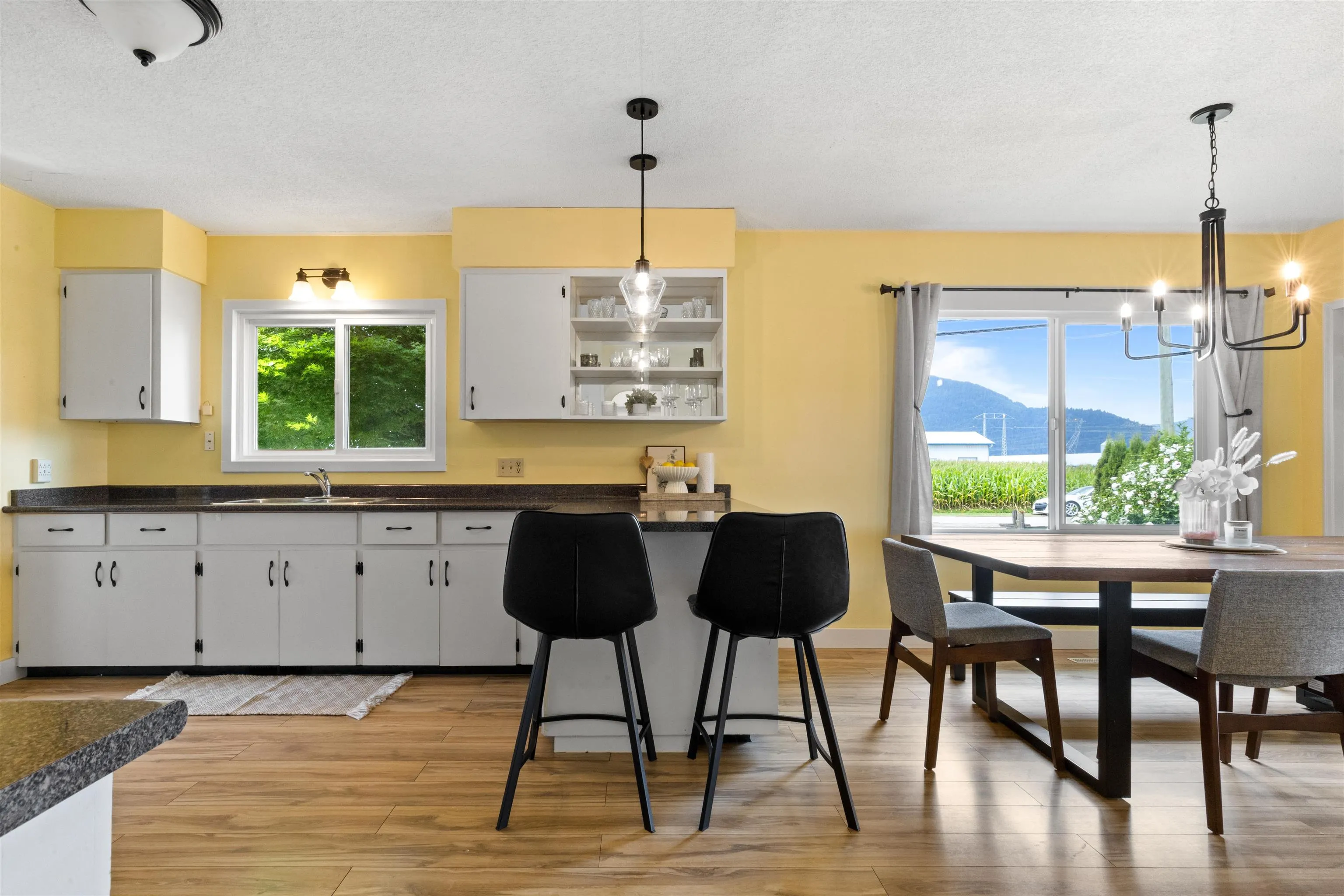 5702 Sumas Prairie Road