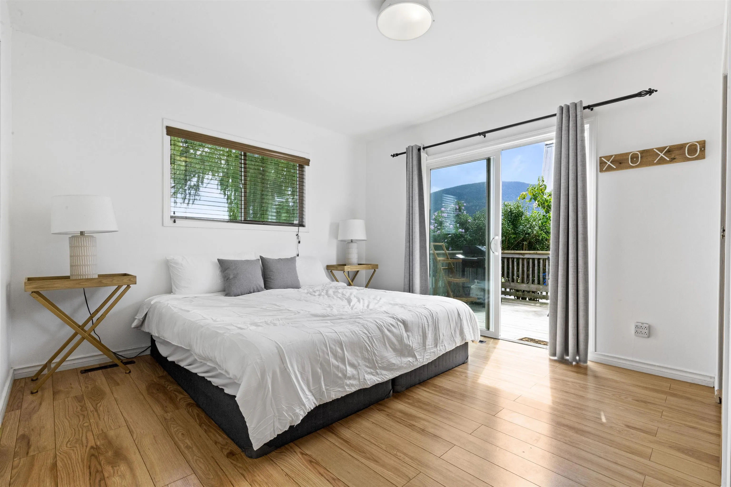 5702 Sumas Prairie Road