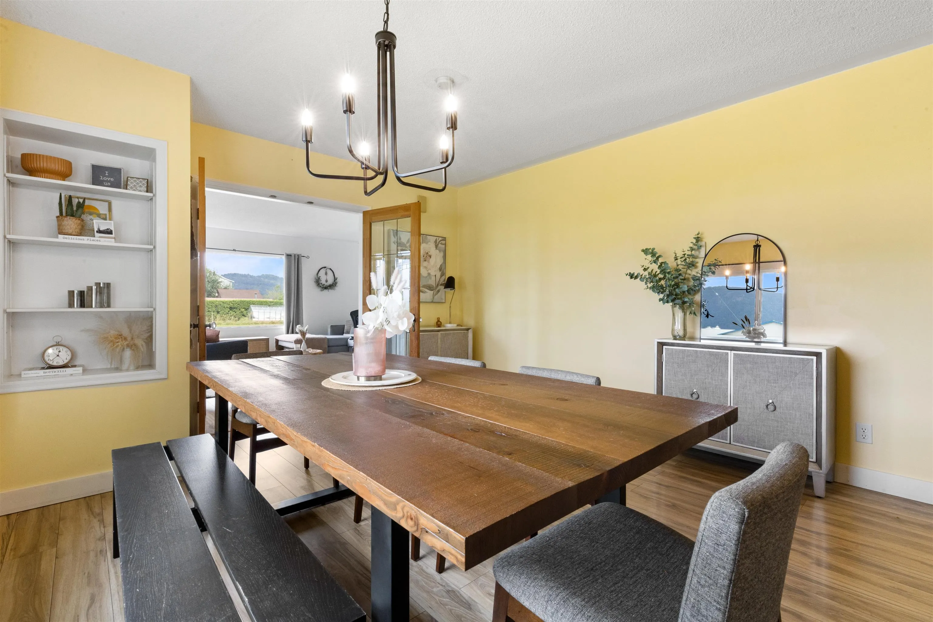 5702 Sumas Prairie Road