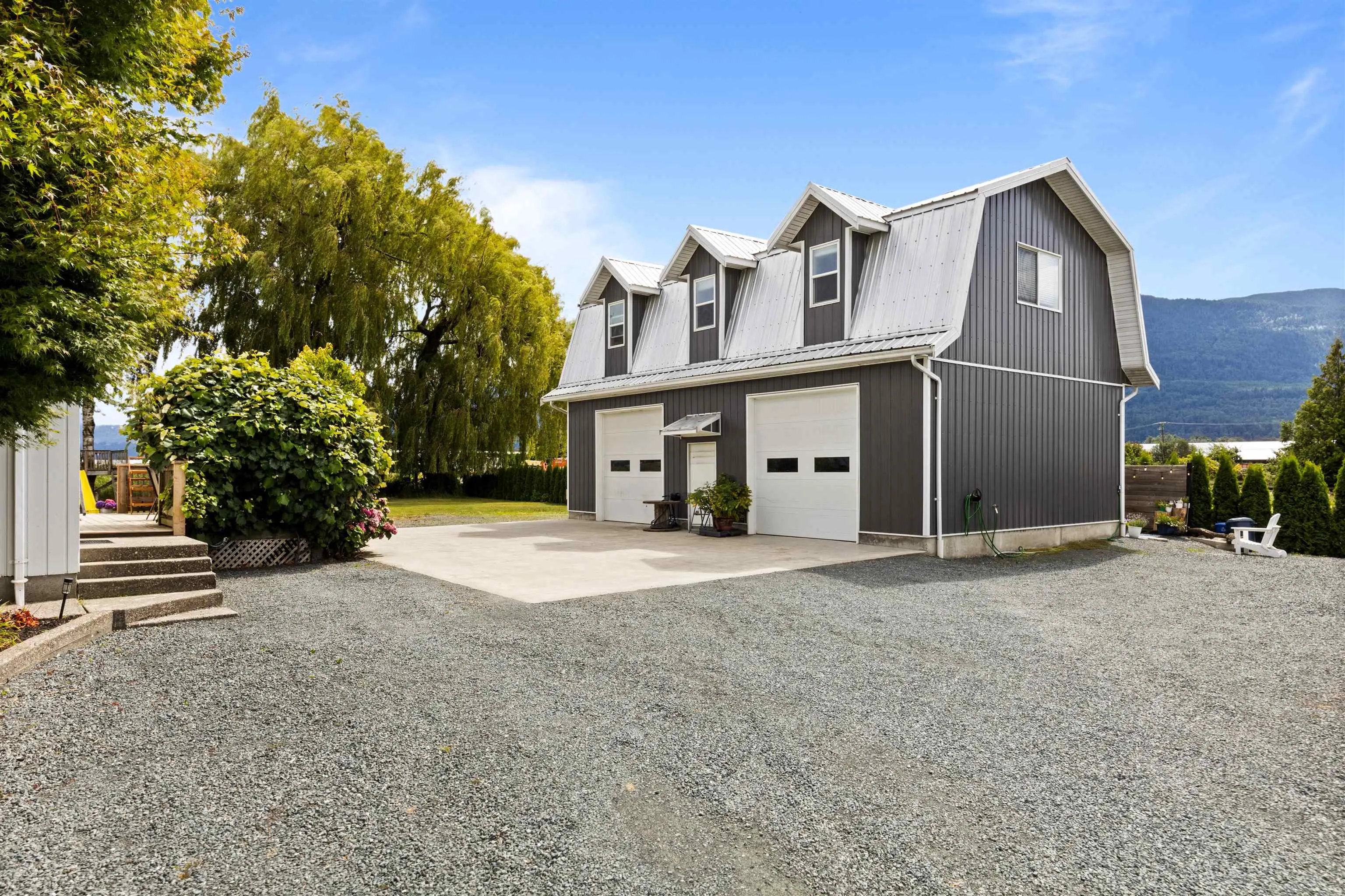 5702 Sumas Prairie Road