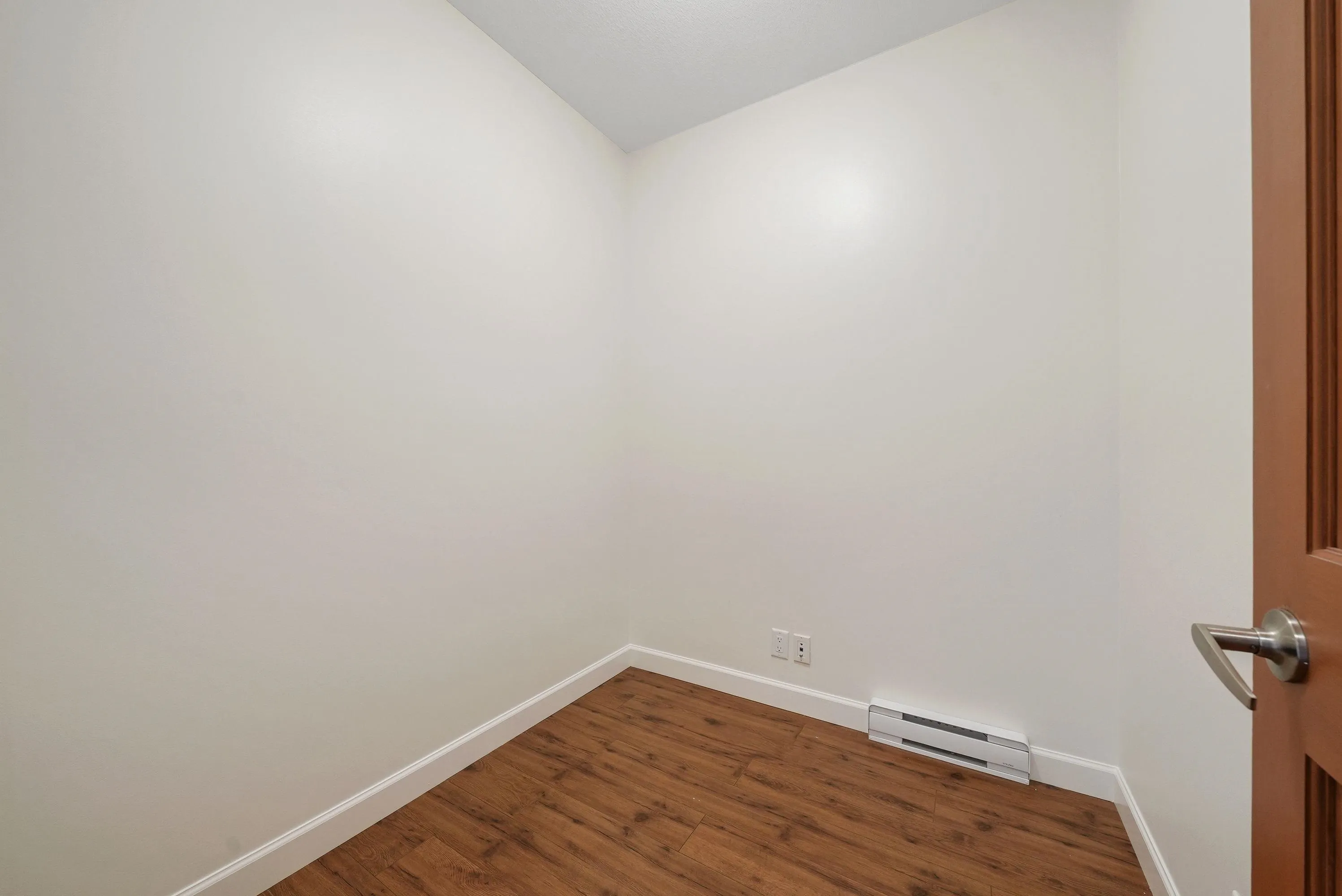 331 8067 207 Street