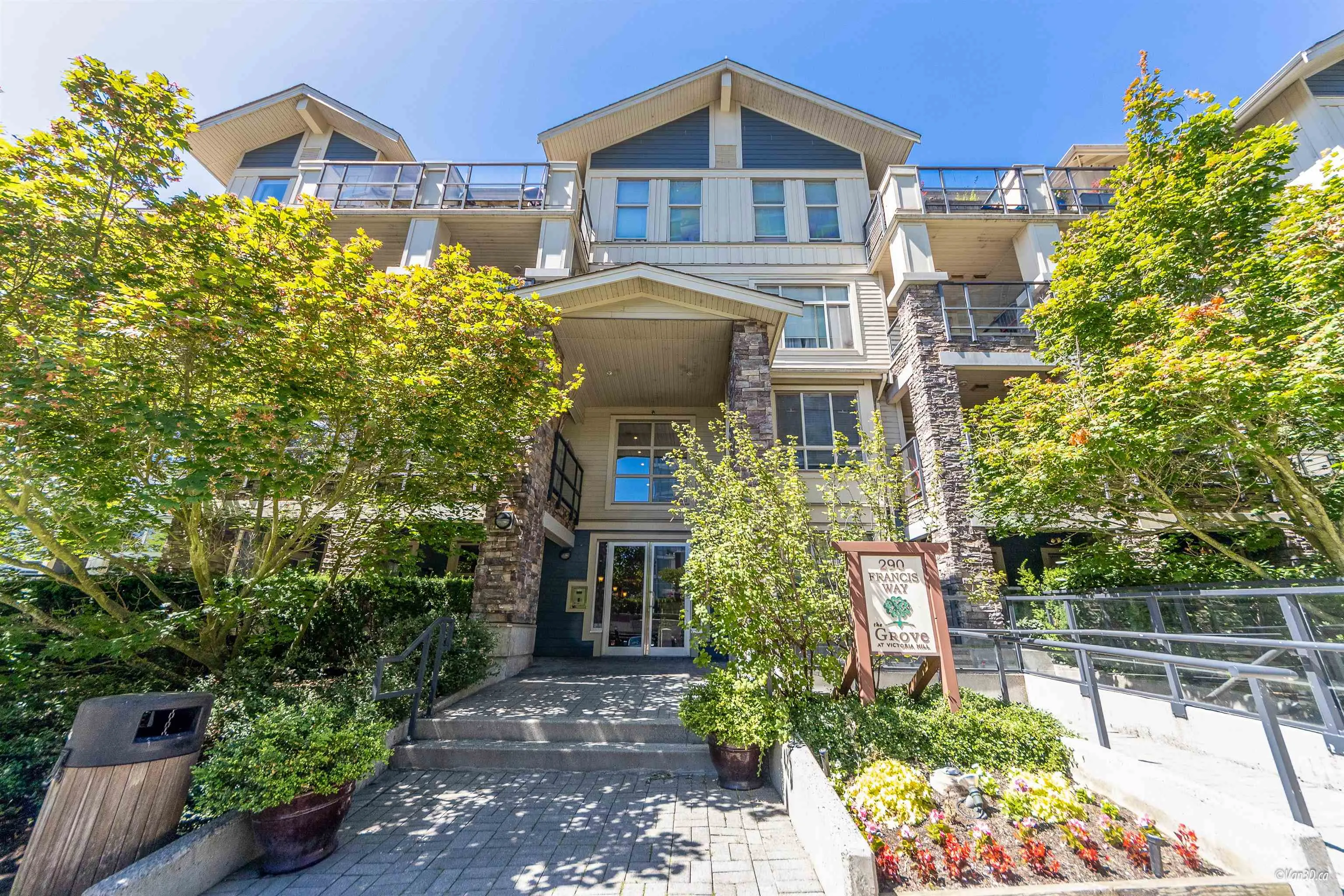 108 290 Francis Way