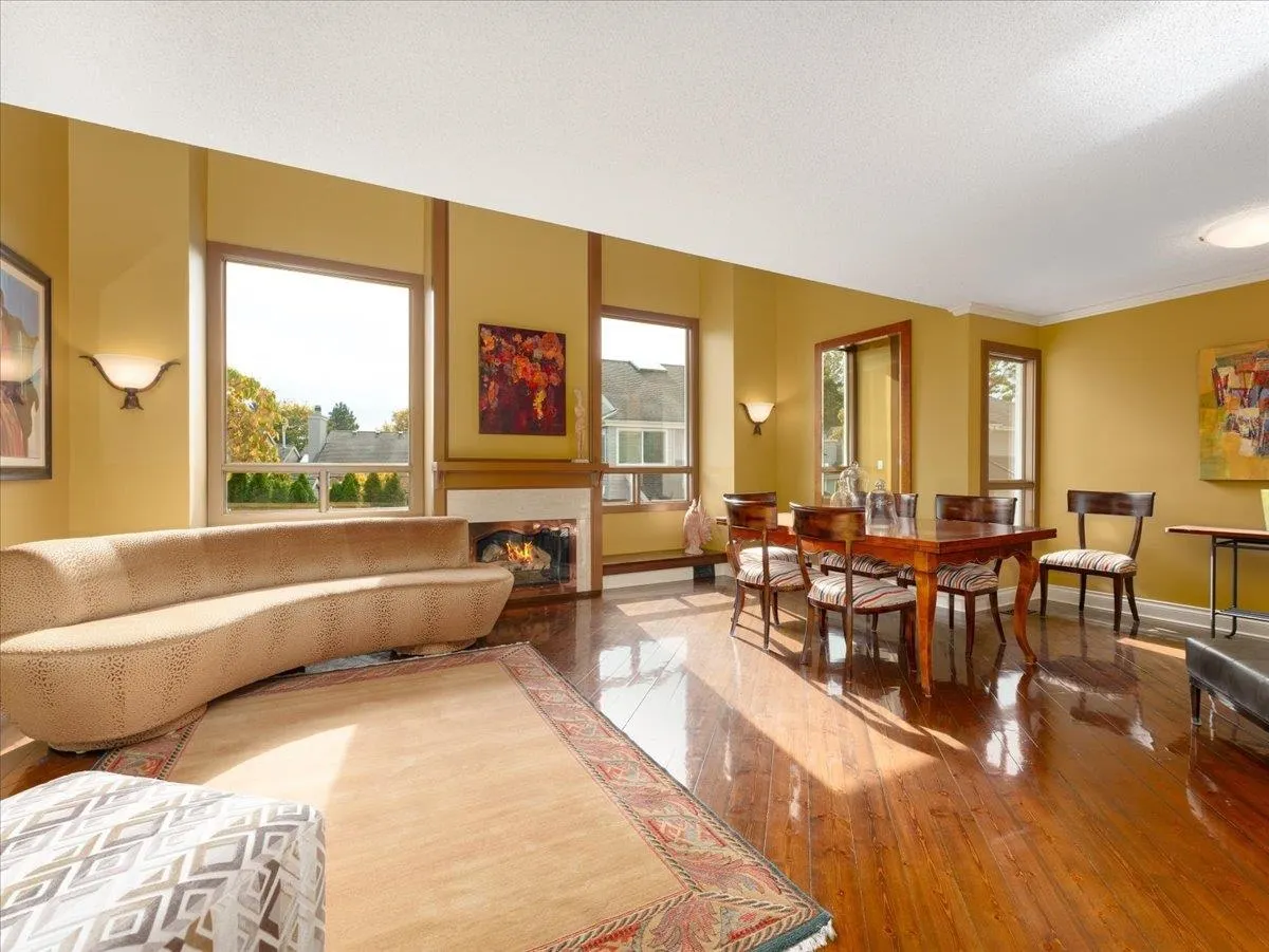 3649 Brahms Avenue