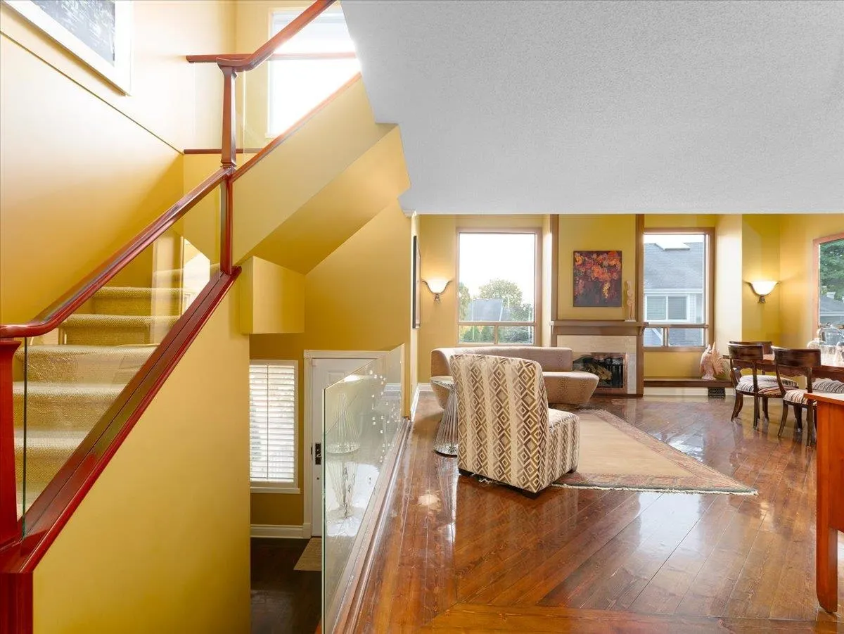 3649 Brahms Avenue