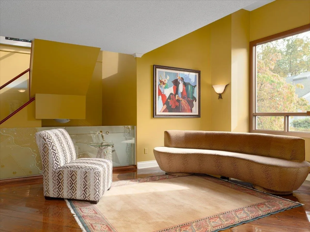 3649 Brahms Avenue
