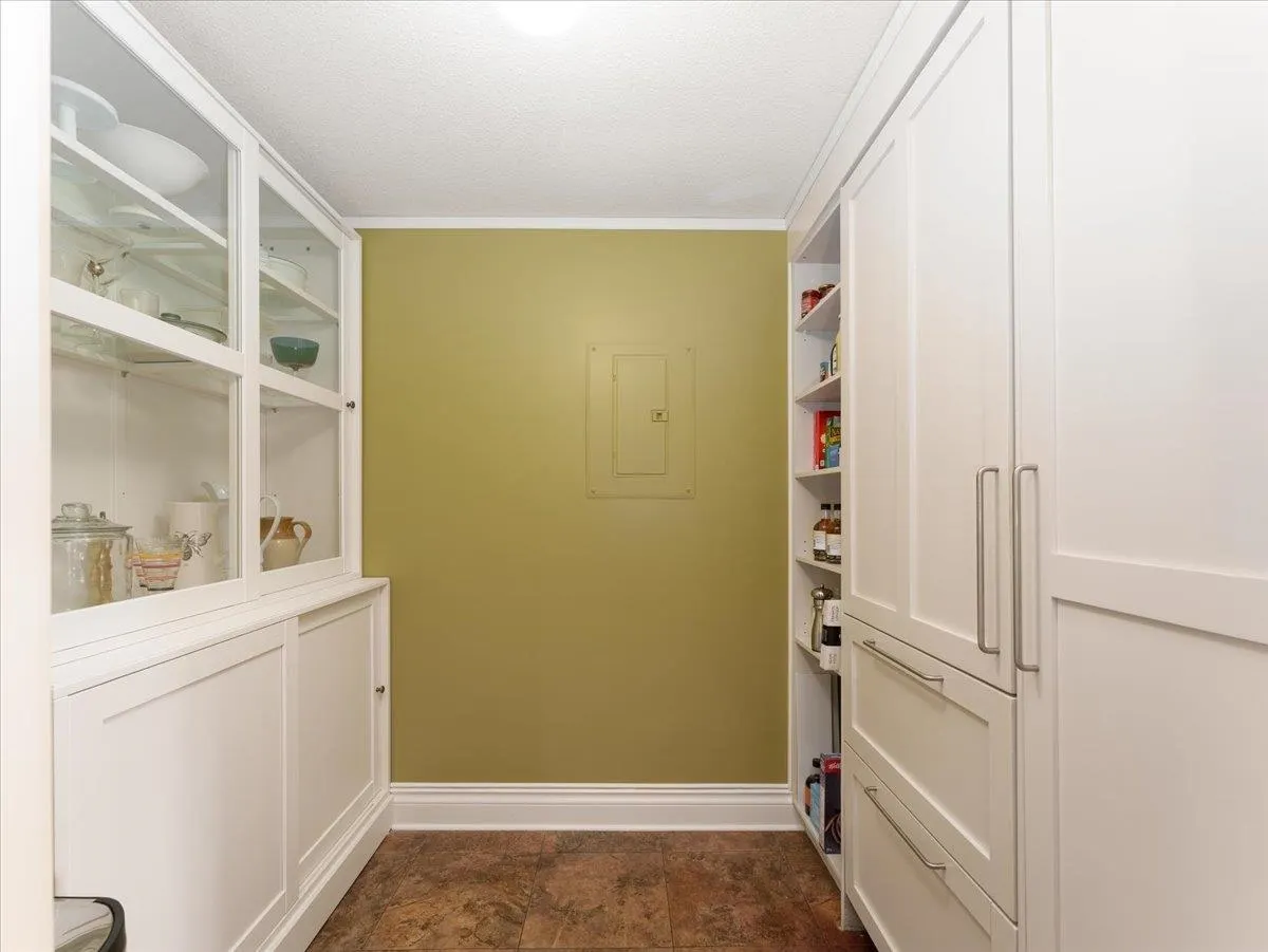 3649 Brahms Avenue