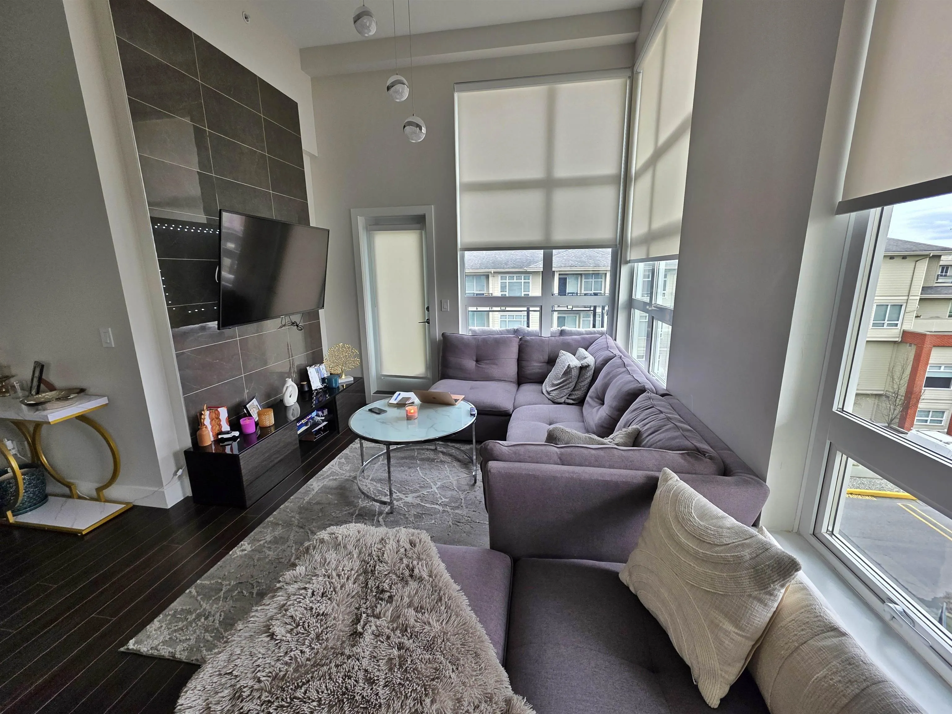 C421 20211 66 Avenue