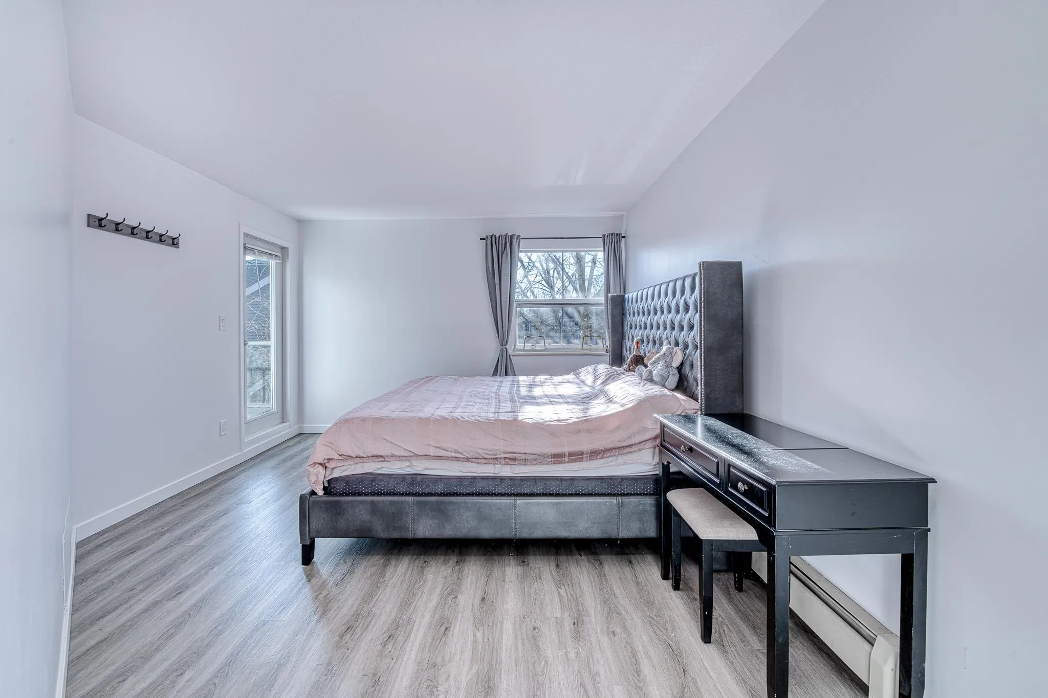 19 7380 Minoru Boulevard