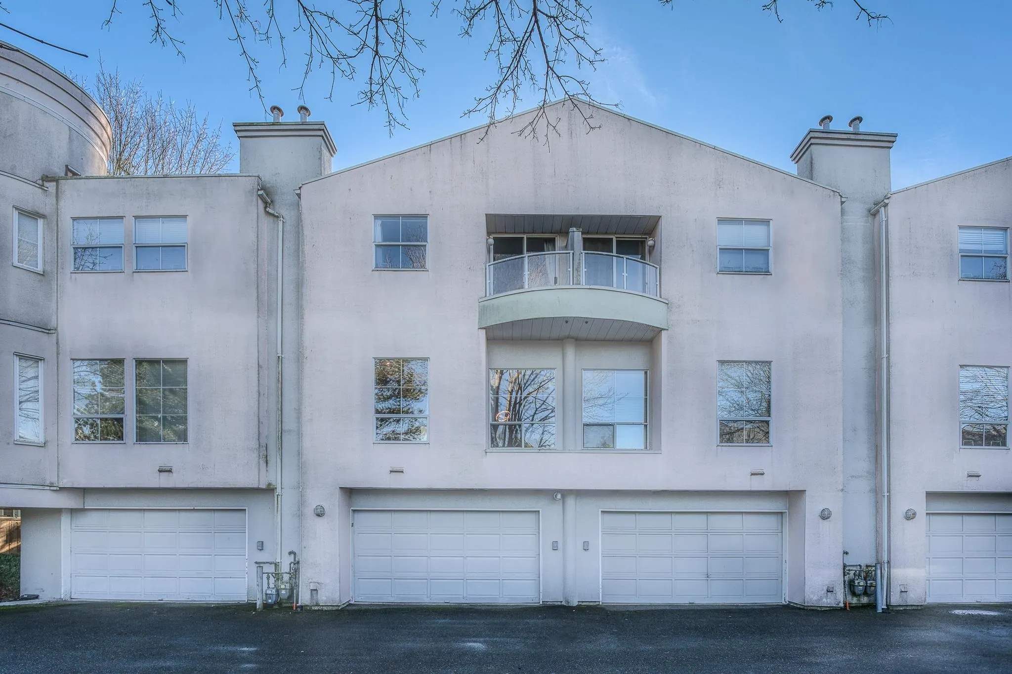 19 7380 Minoru Boulevard