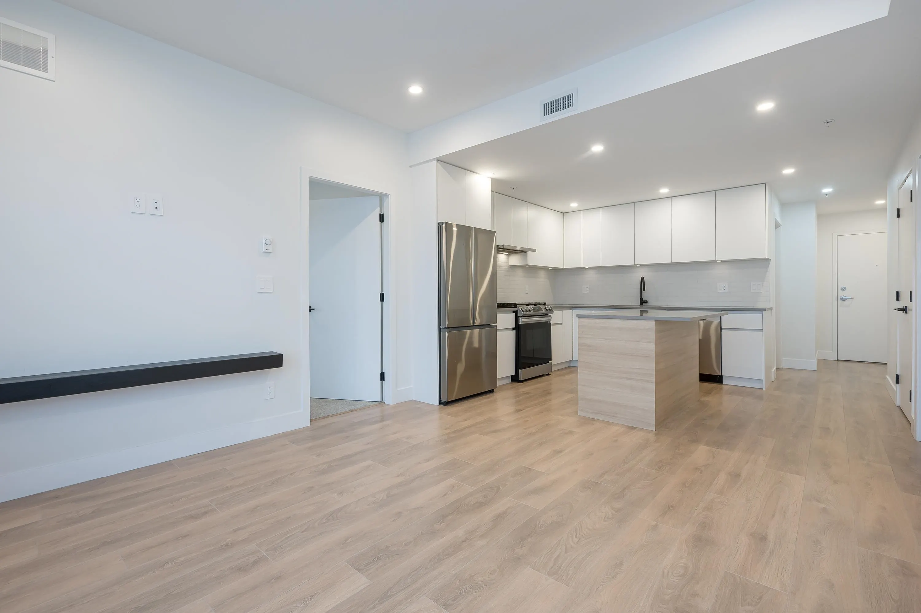 311 8496 120 Street