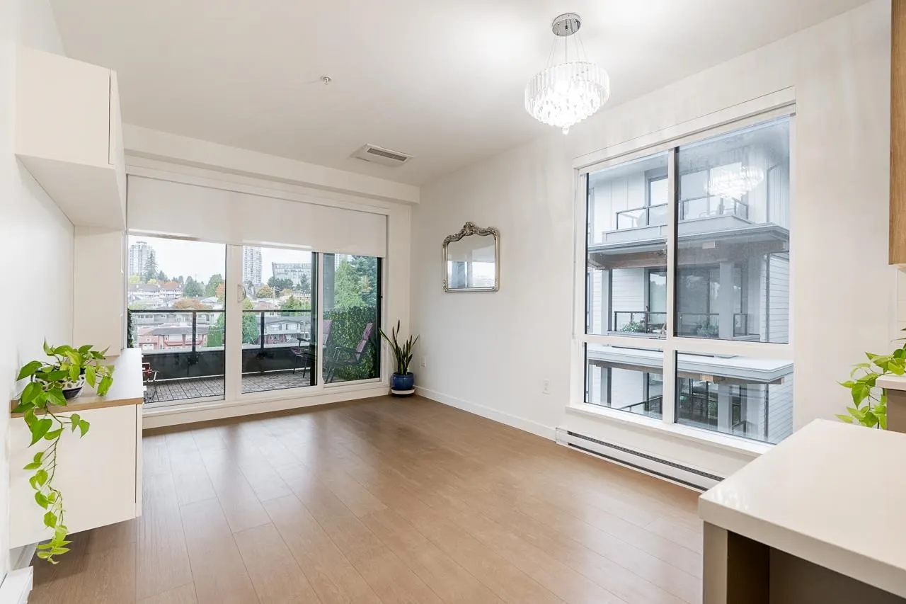 523 7599 15th Street