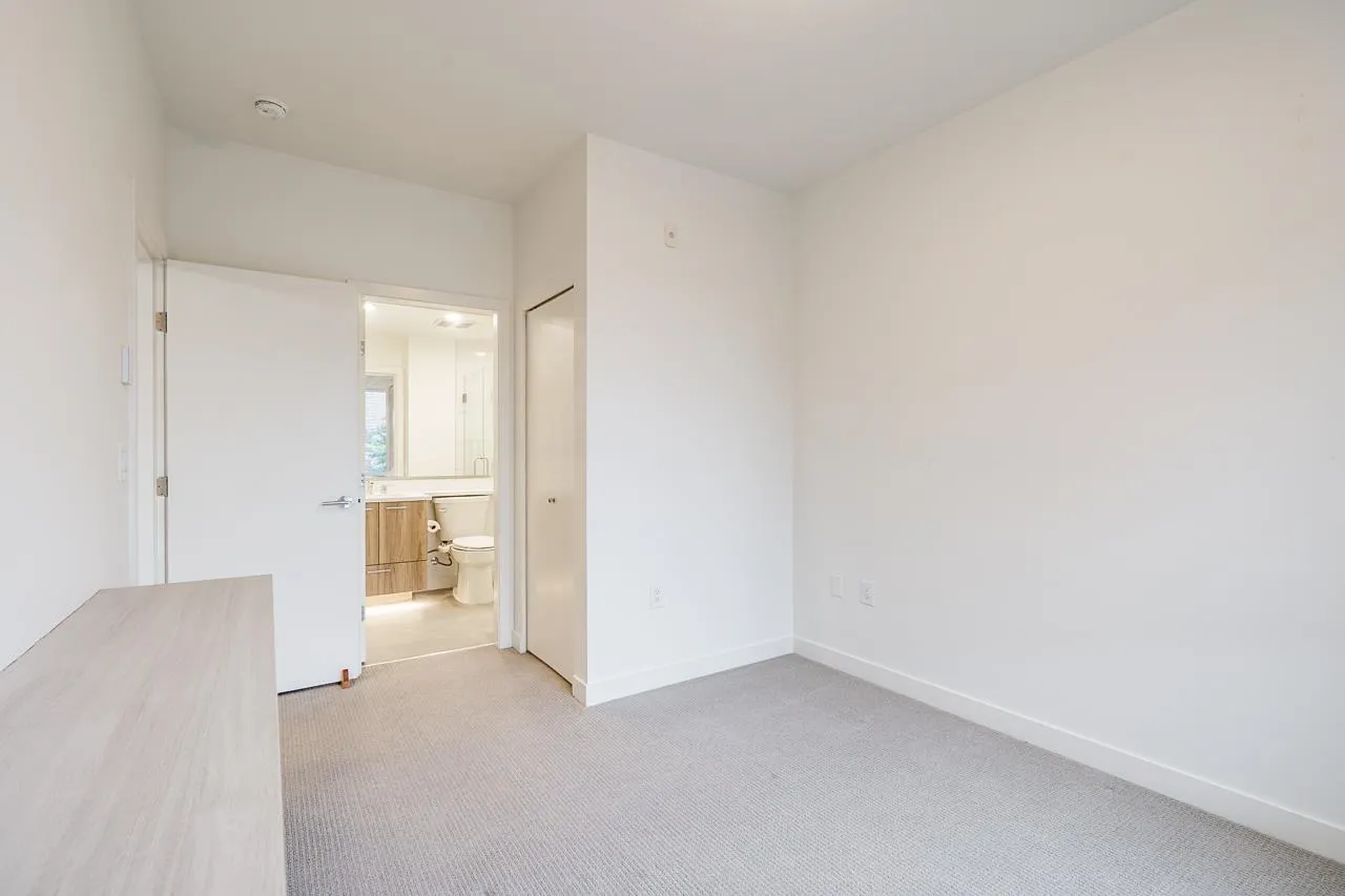 523 7599 15th Street
