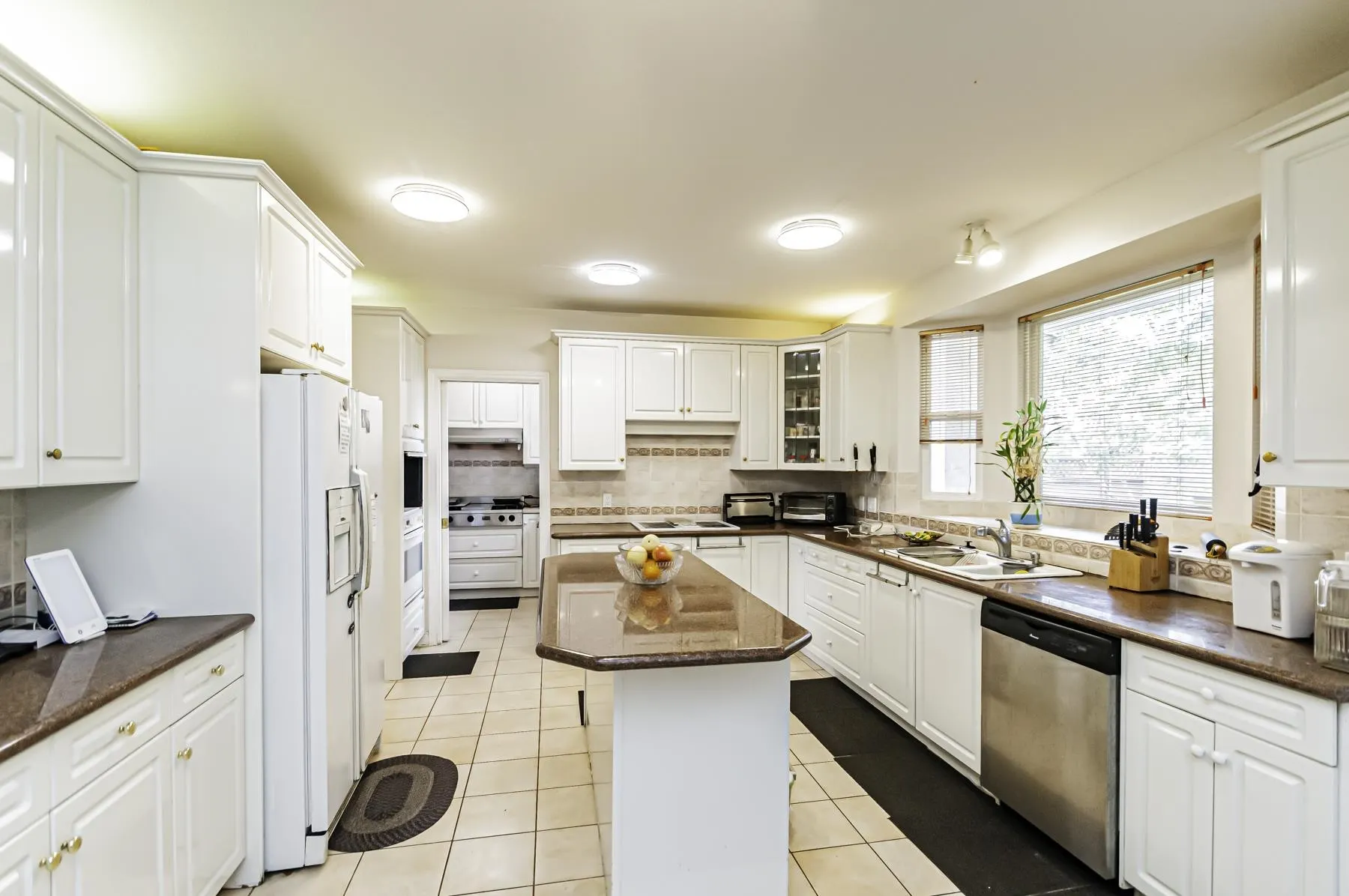 7551 Lucas Road