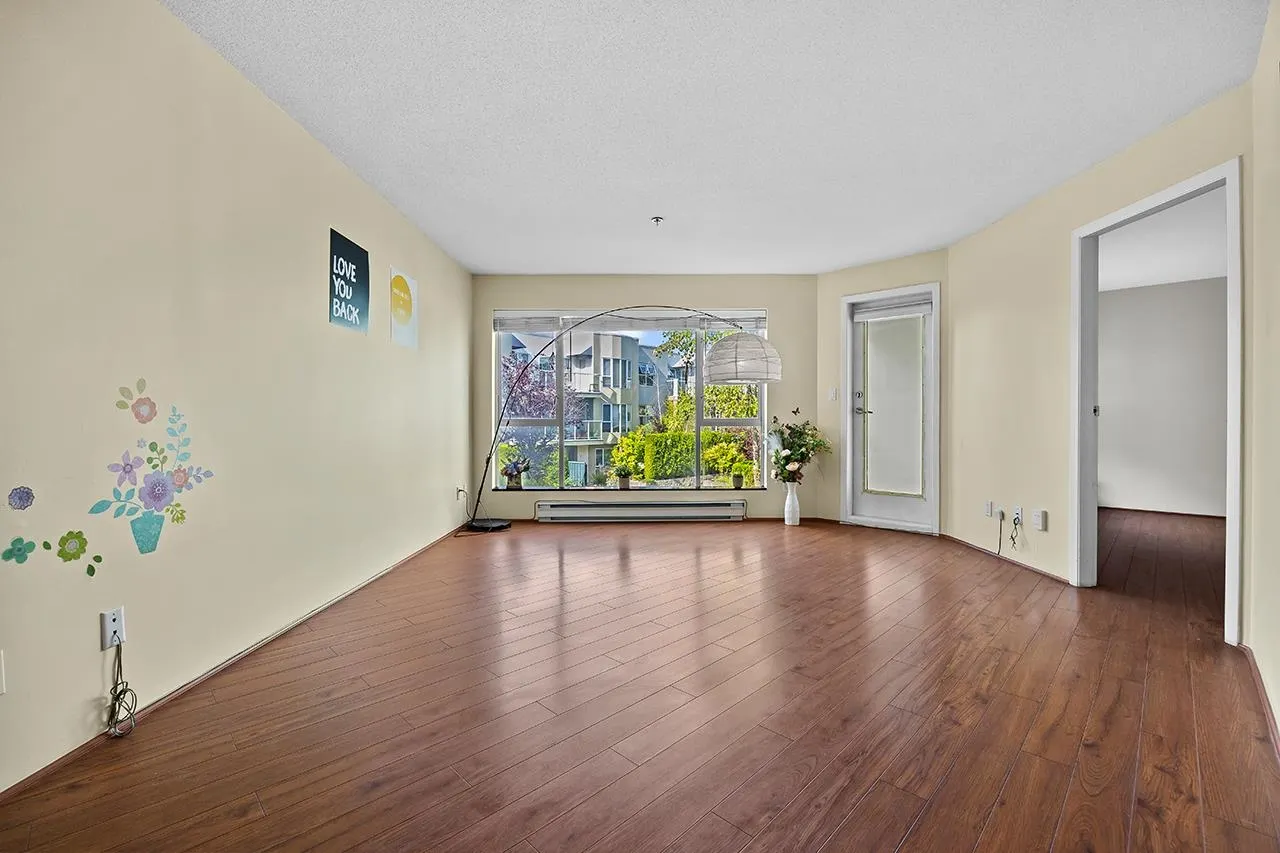 203 7800 St. Albans Road