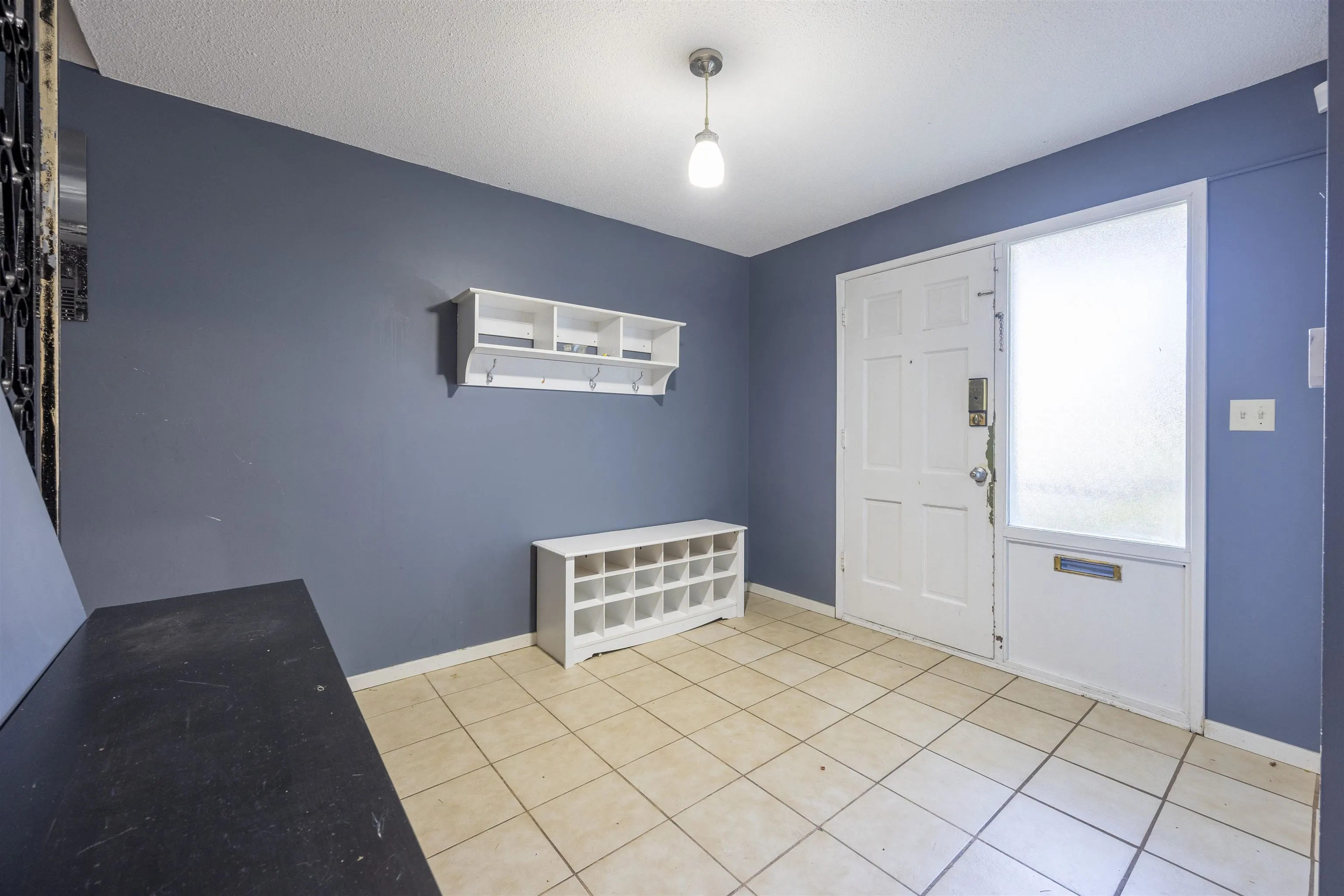 10231 Rosedene Crescent