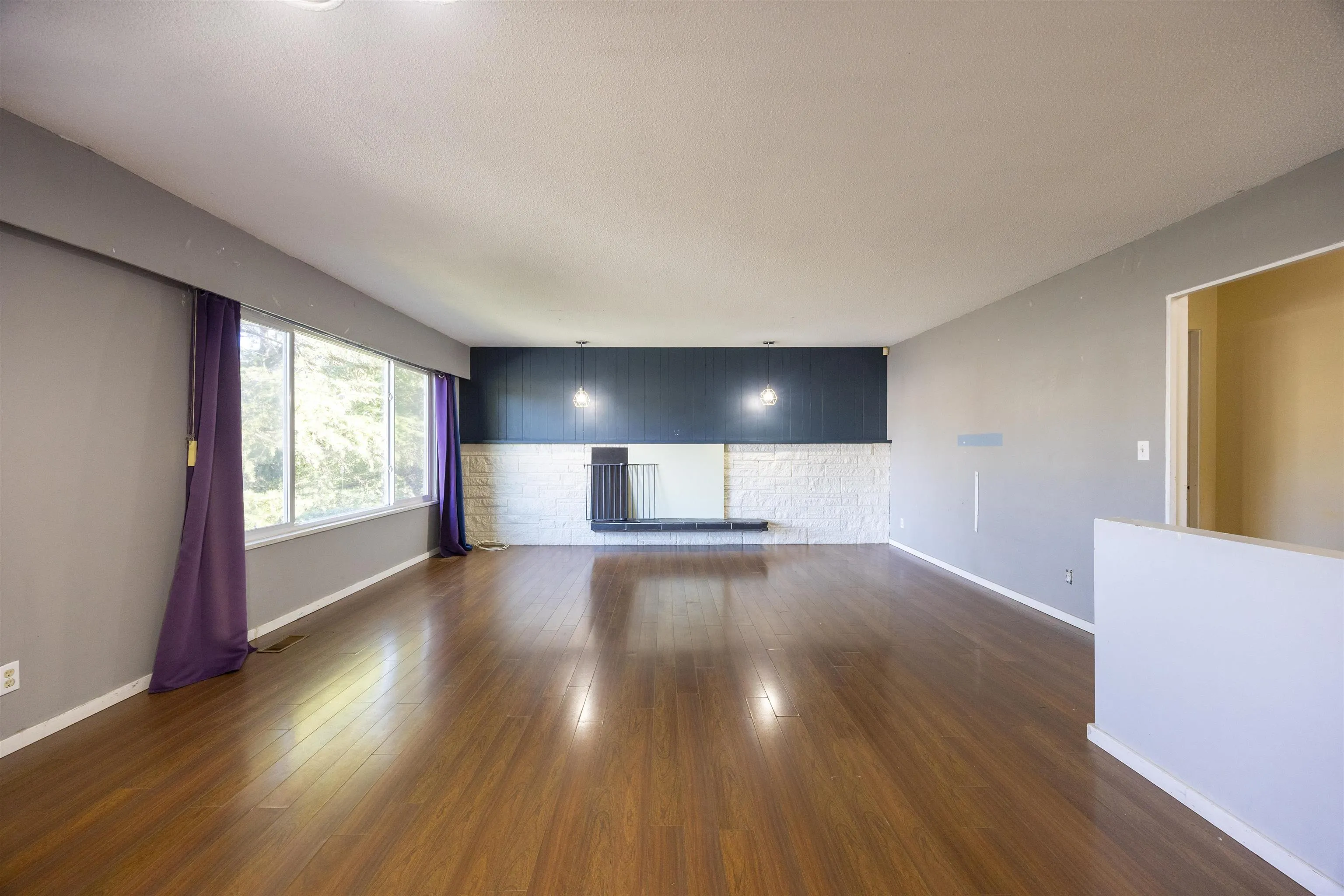 10231 Rosedene Crescent