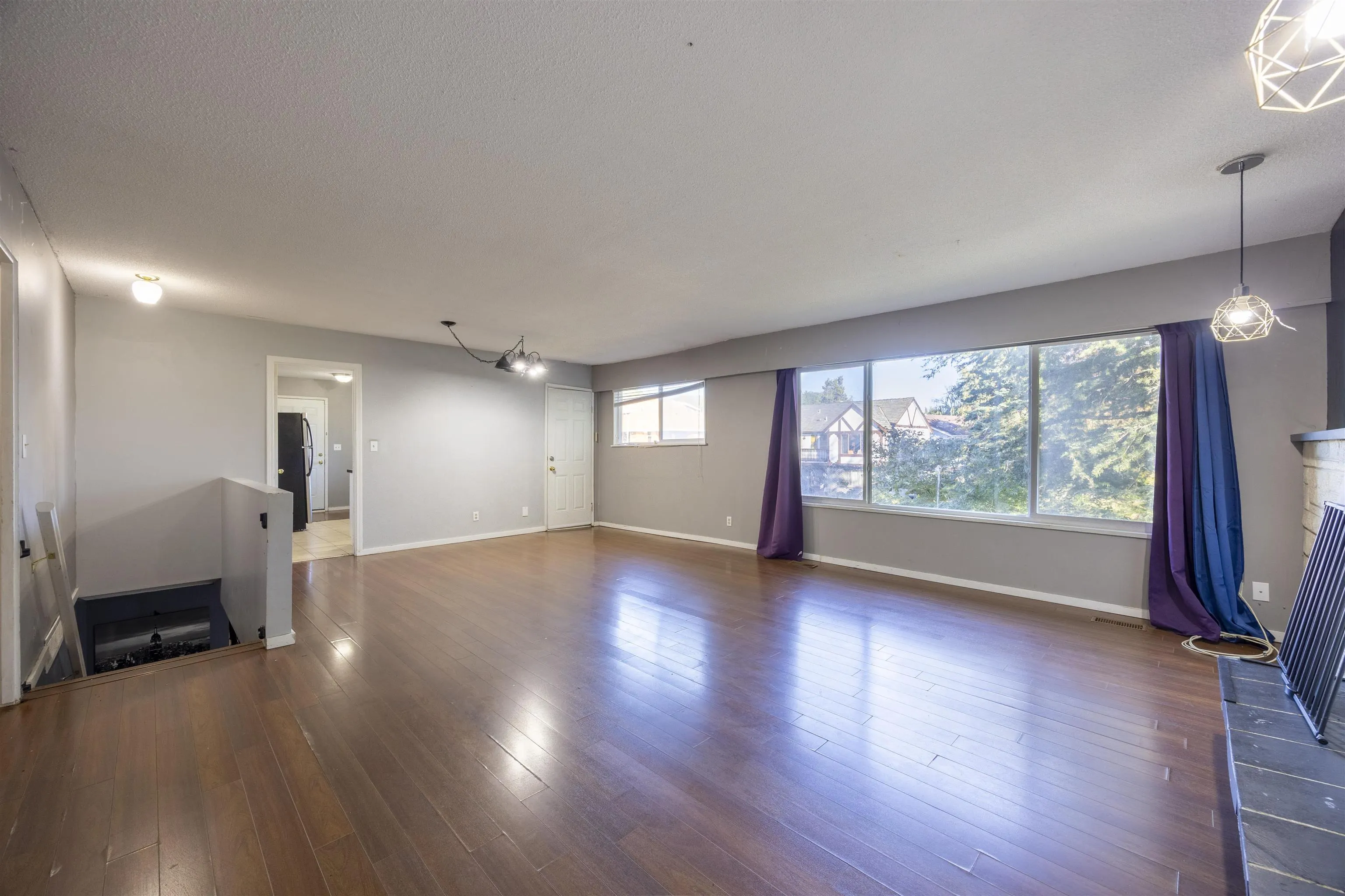 10231 Rosedene Crescent