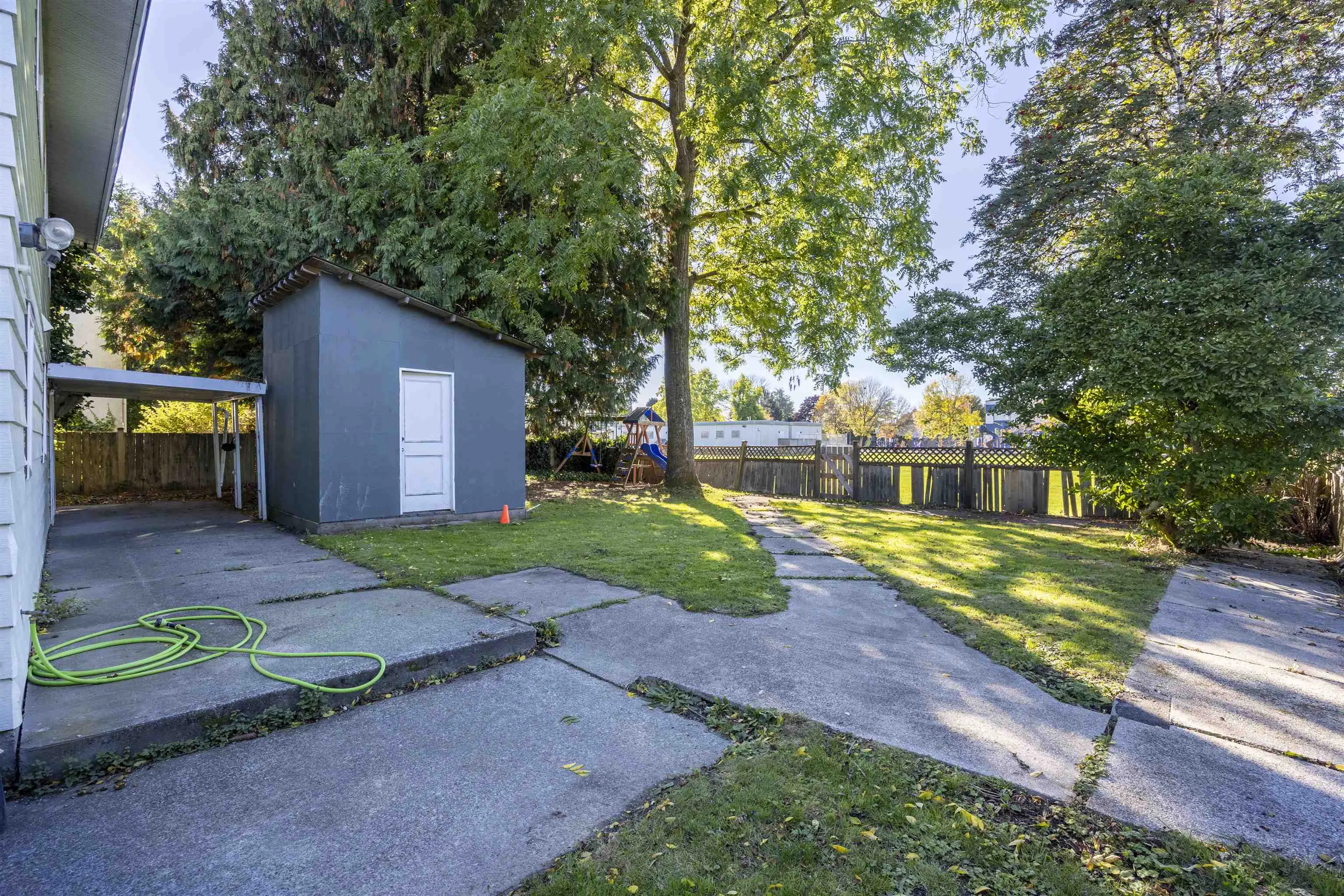 10231 Rosedene Crescent