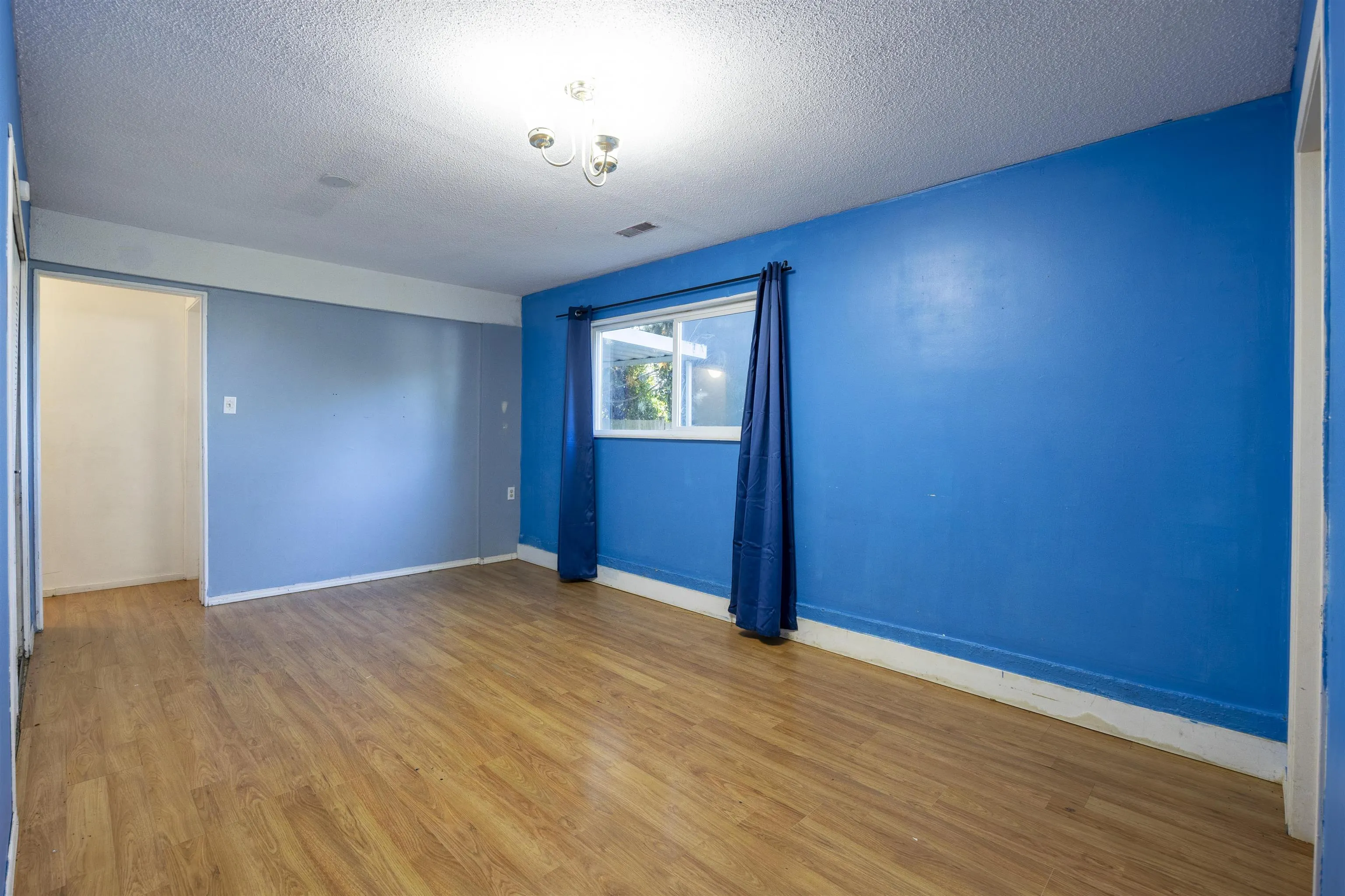 10231 Rosedene Crescent
