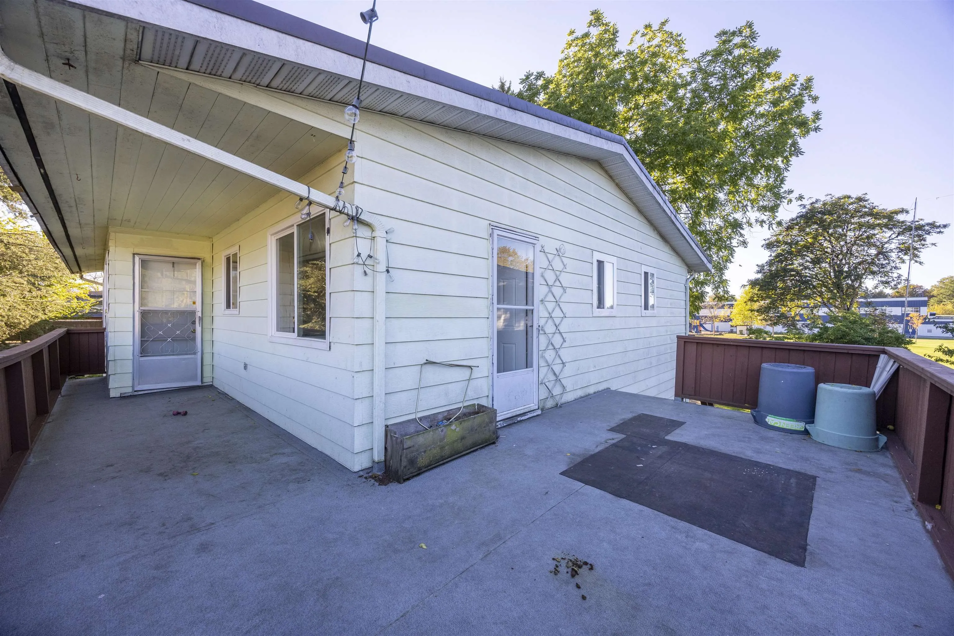 10231 Rosedene Crescent