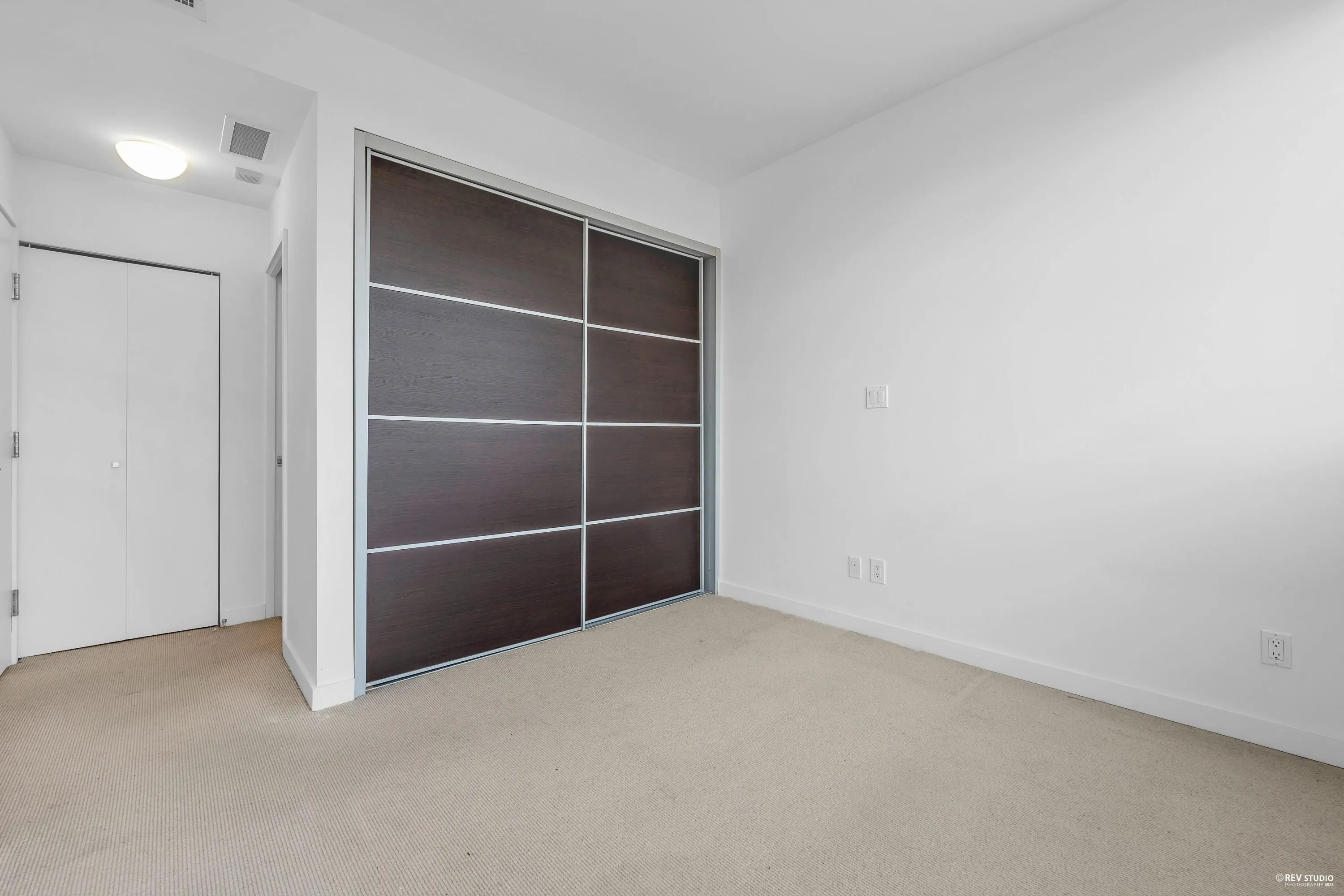 712 8080 Cambie Road