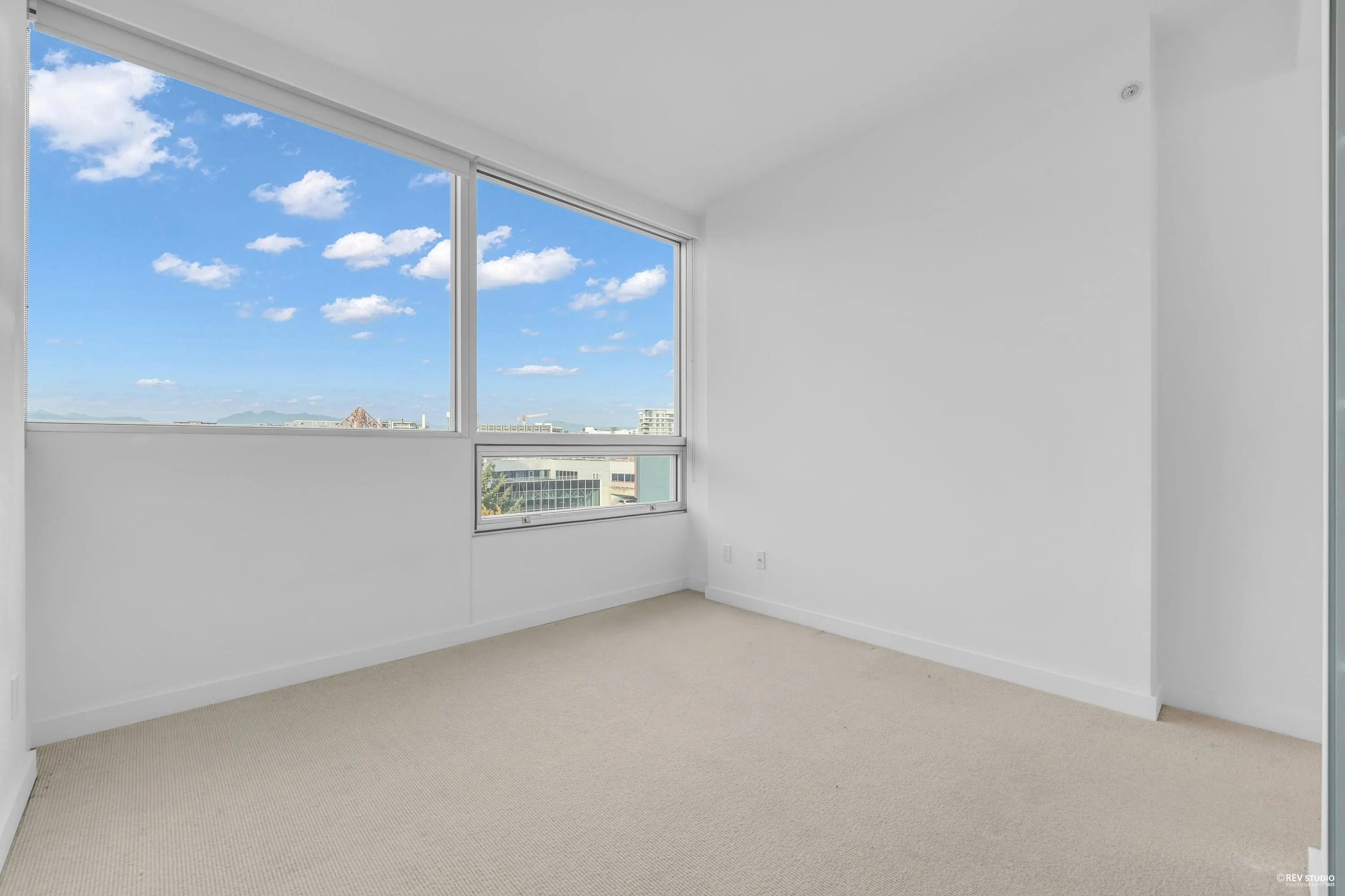 712 8080 Cambie Road