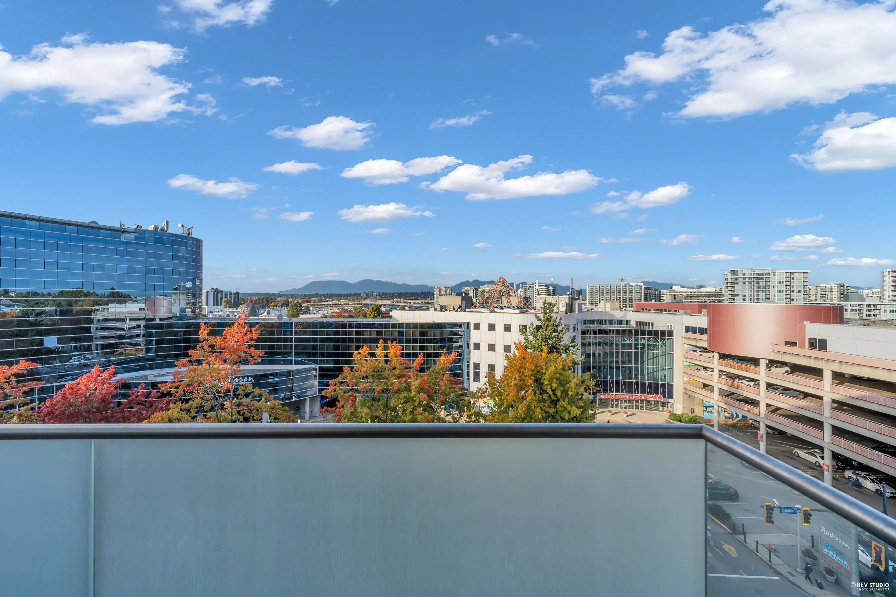 712 8080 Cambie Road