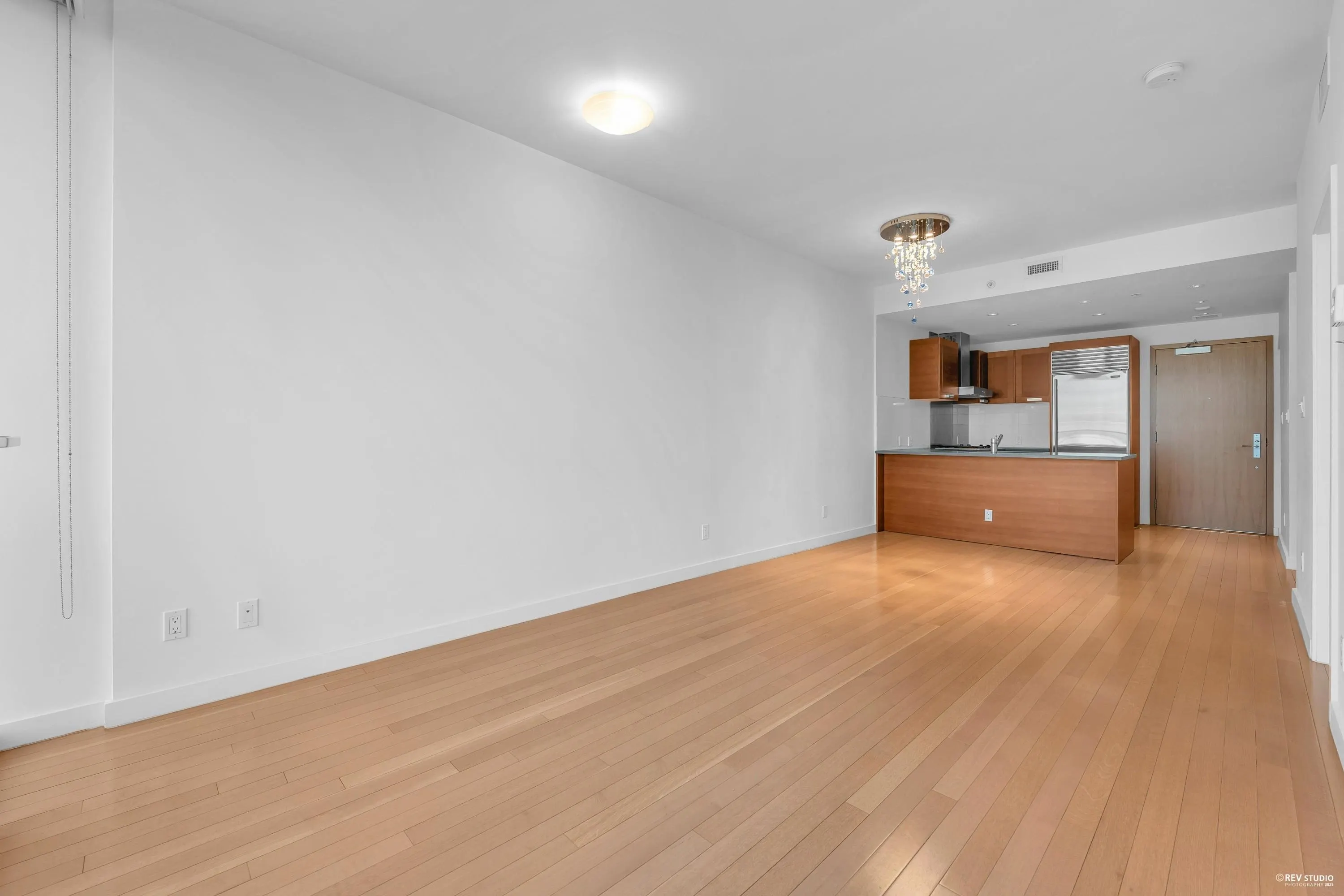 712 8080 Cambie Road