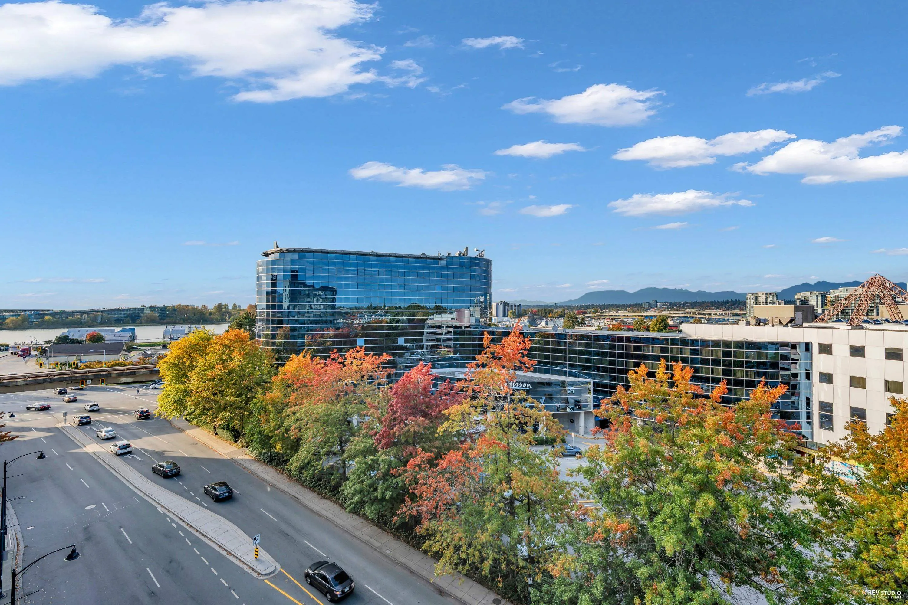 712 8080 Cambie Road