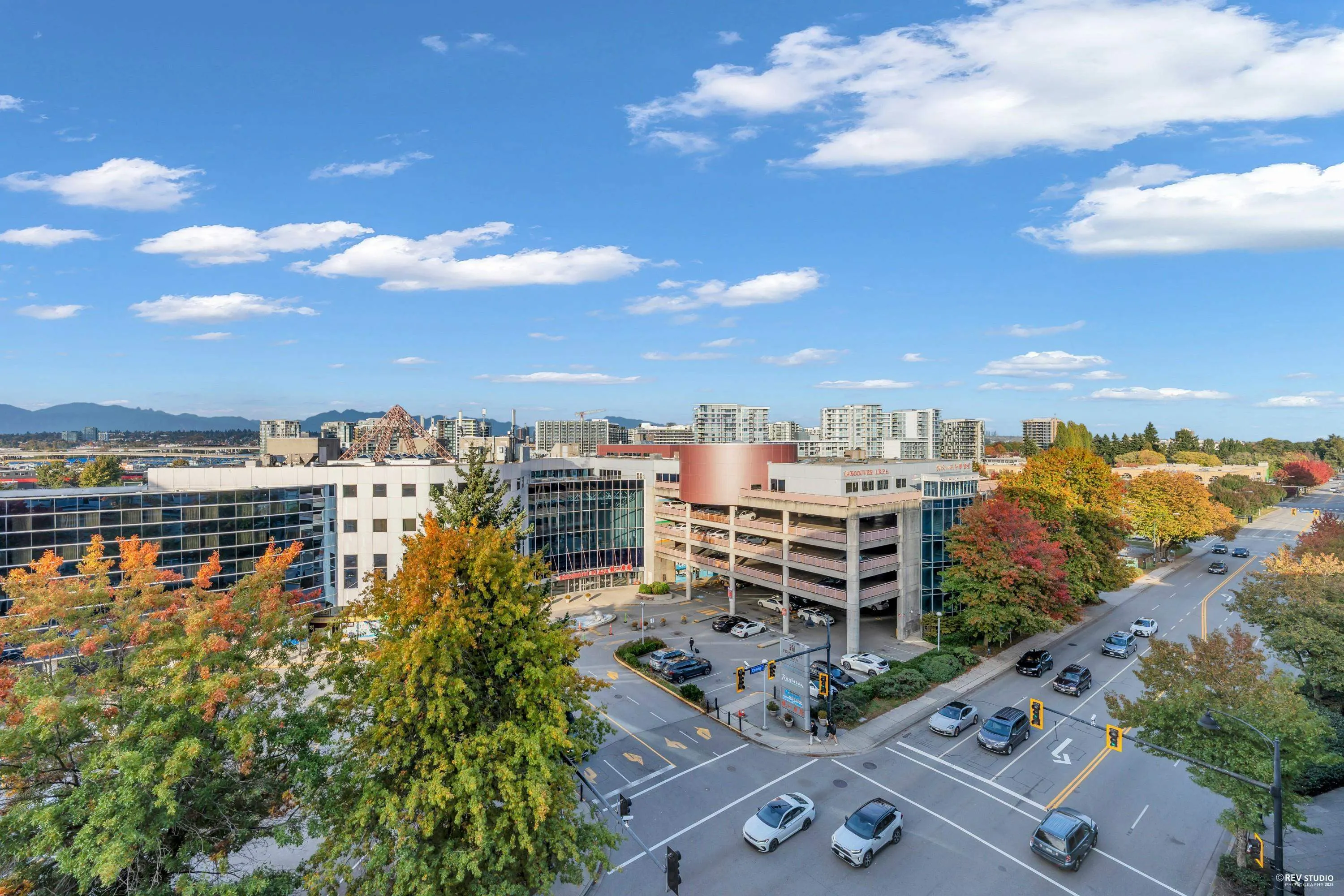 712 8080 Cambie Road