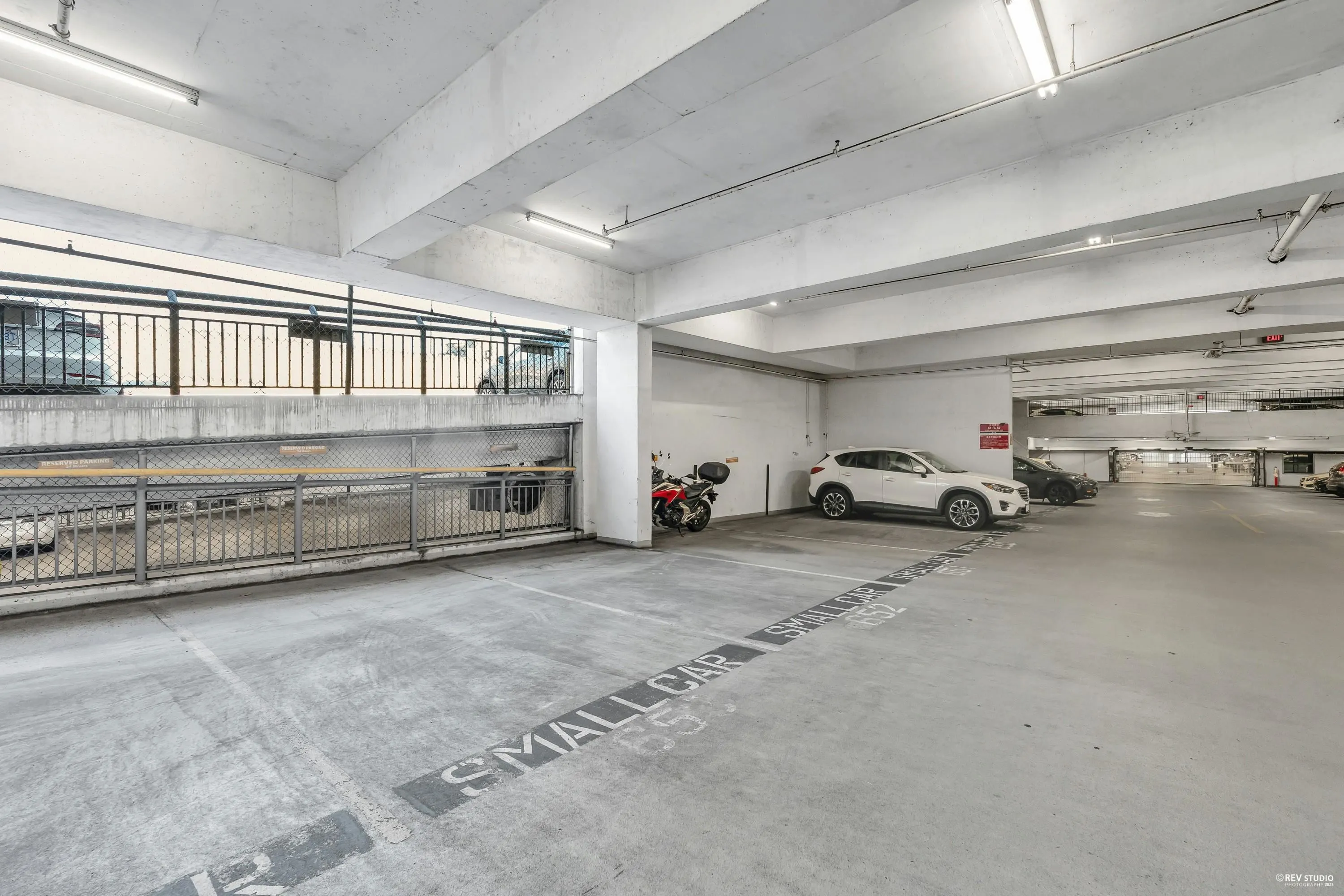 712 8080 Cambie Road