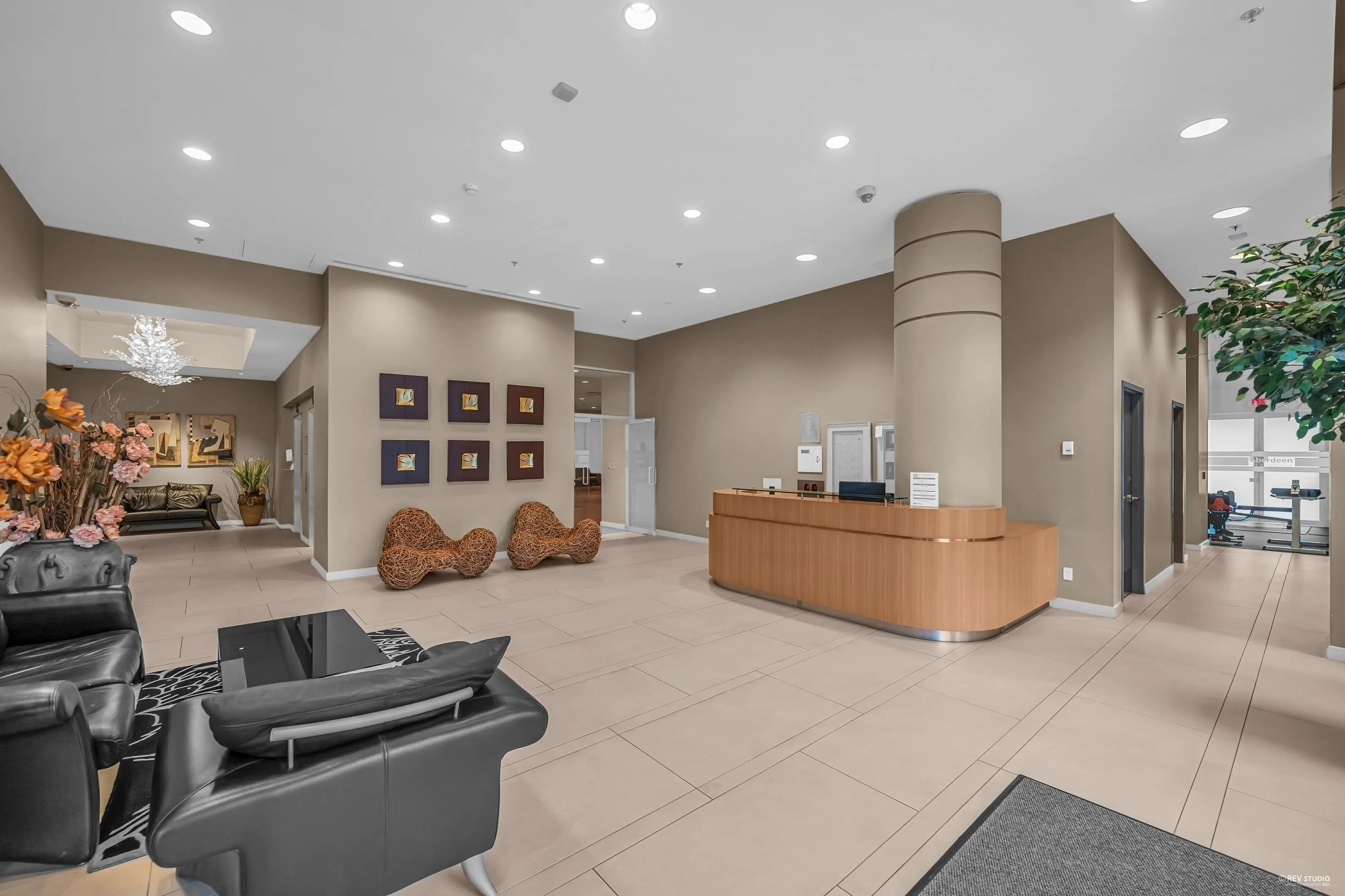 712 8080 Cambie Road