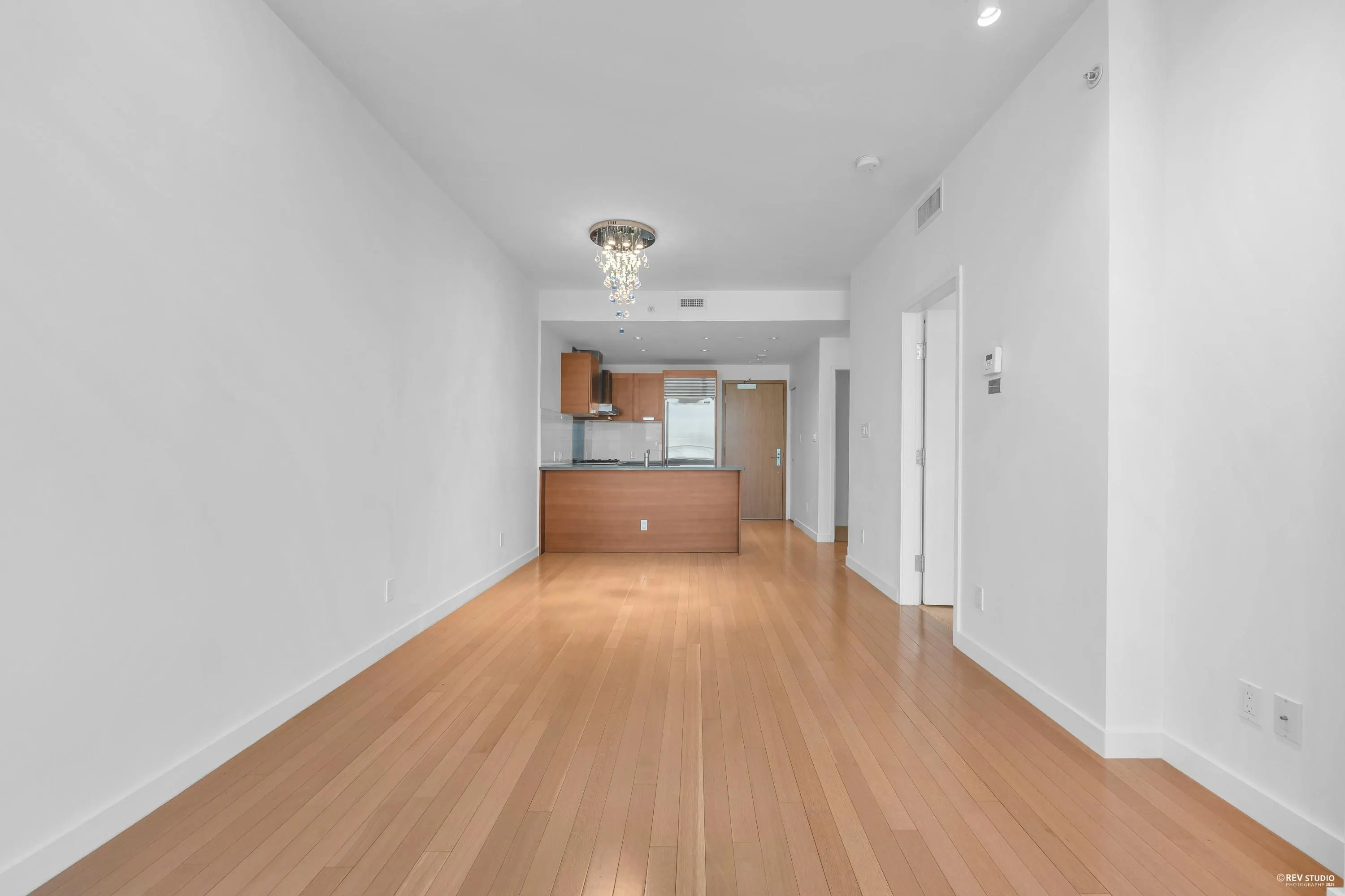 712 8080 Cambie Road