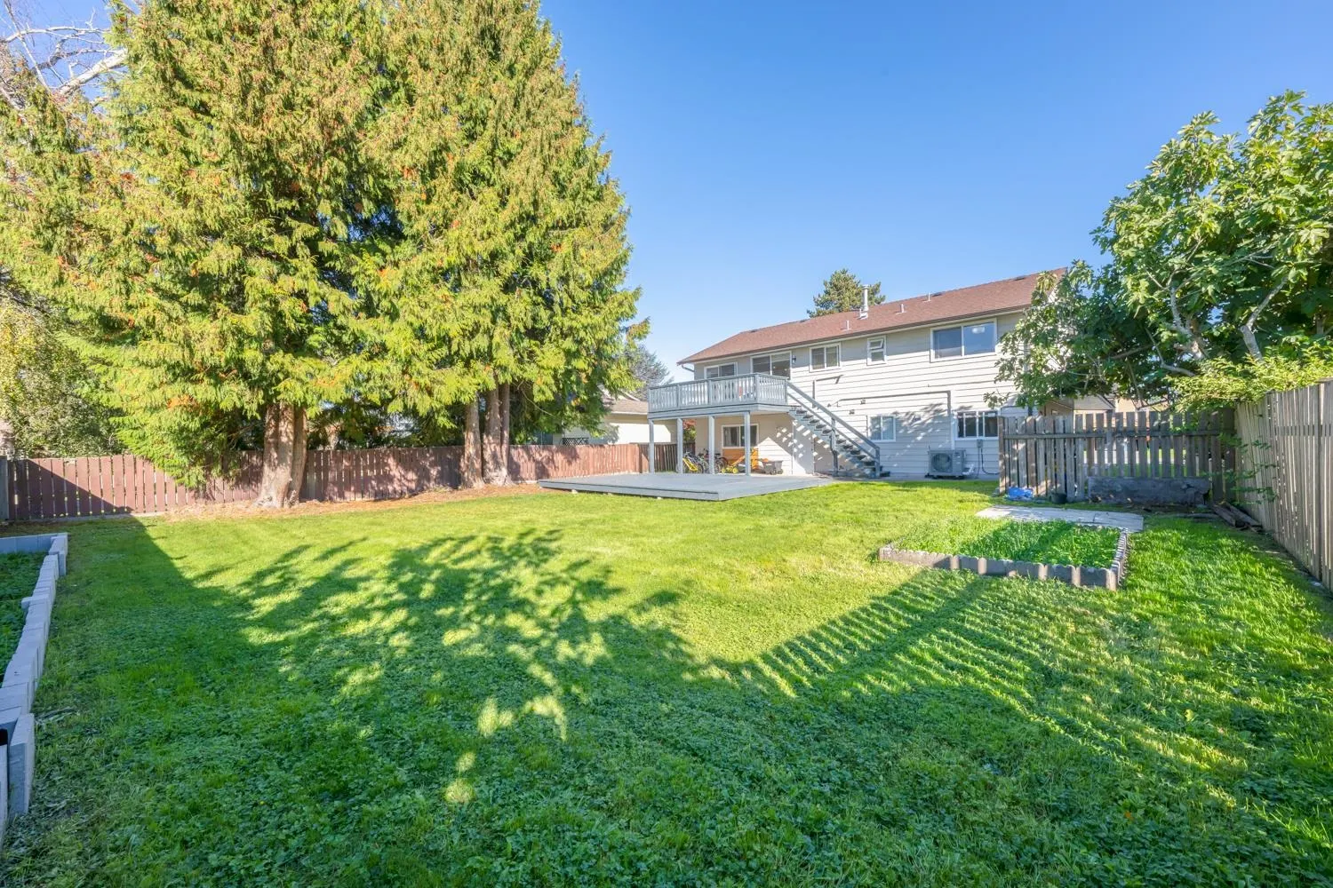 7691 Frobisher Drive