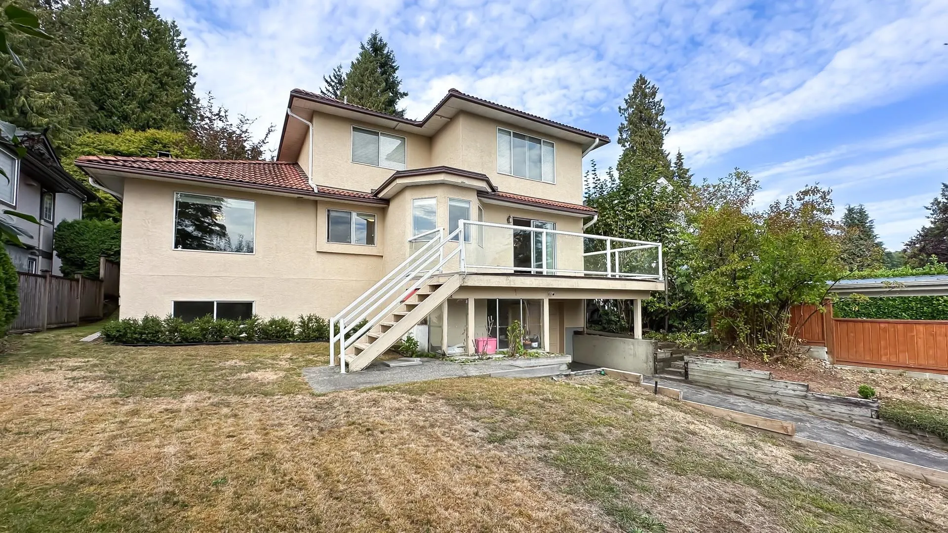 1386 Mathers Avenue