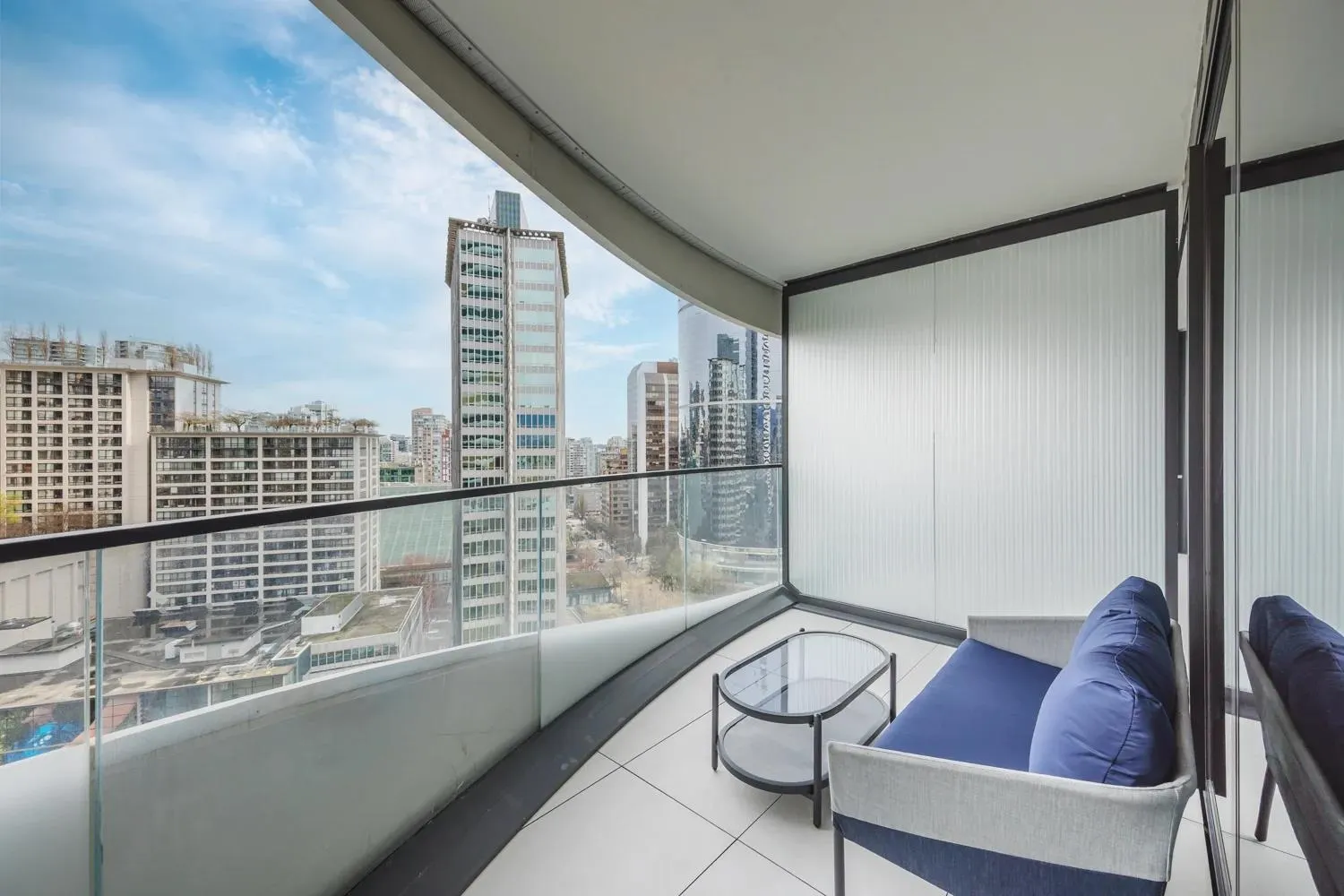 1308 1033 Nelson Street