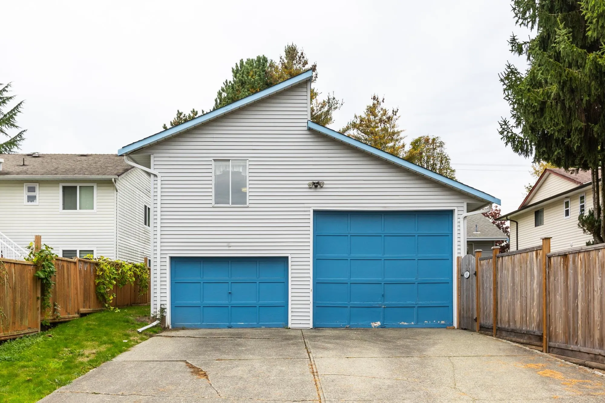 9820 156 Street