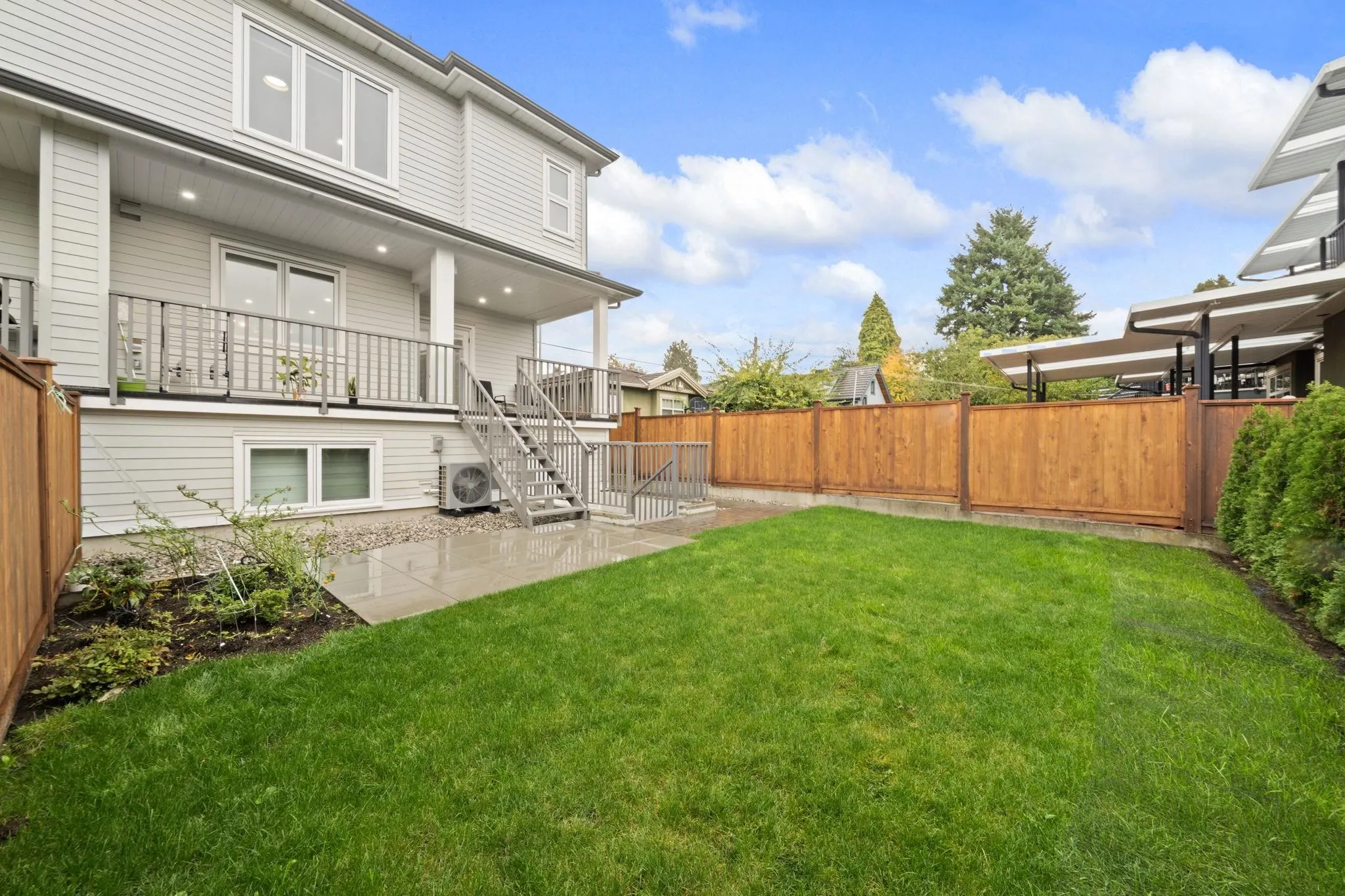552 E 58th Avenue