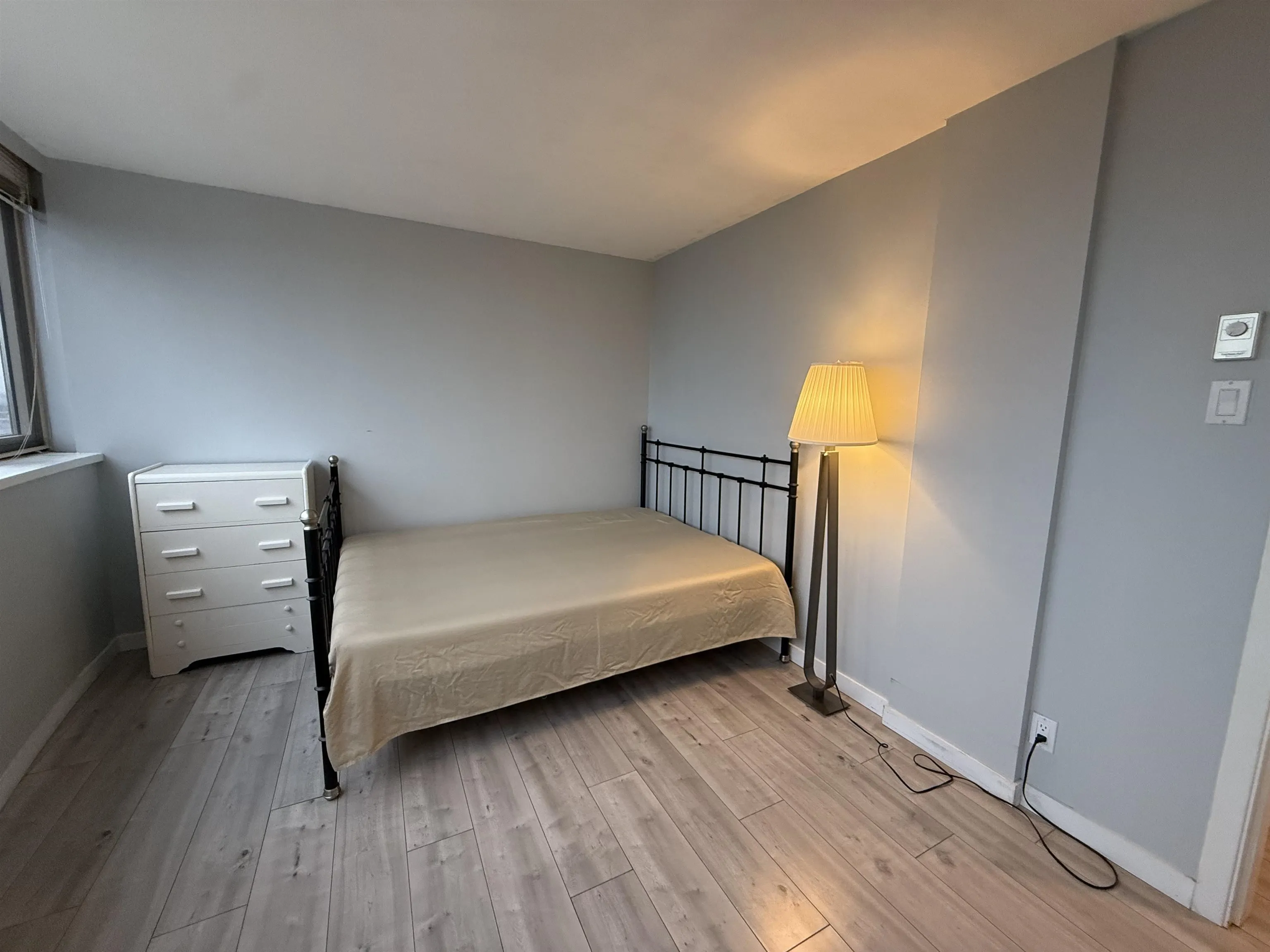 1203 8111 Anderson Road