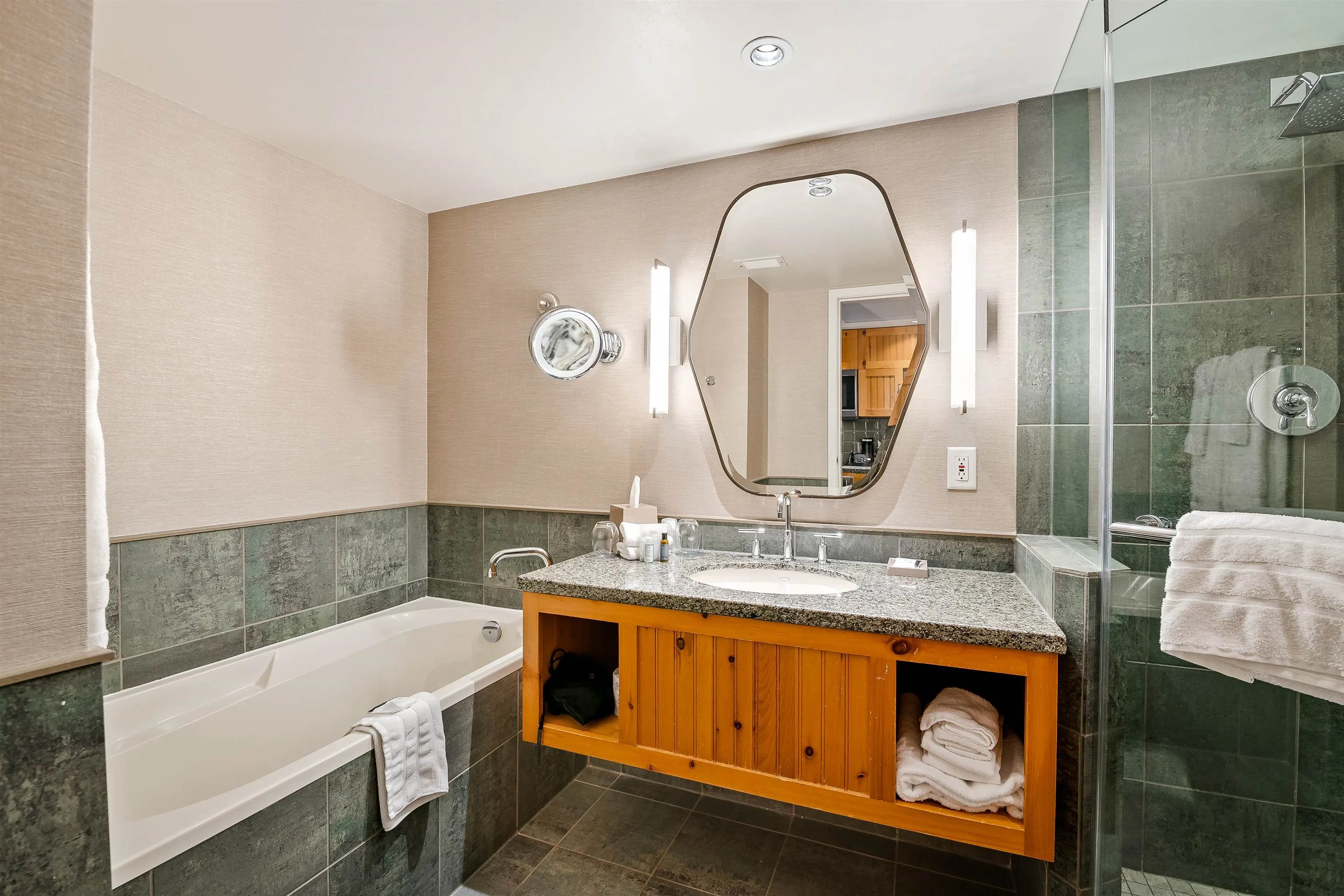 753 4090 Whistler Way