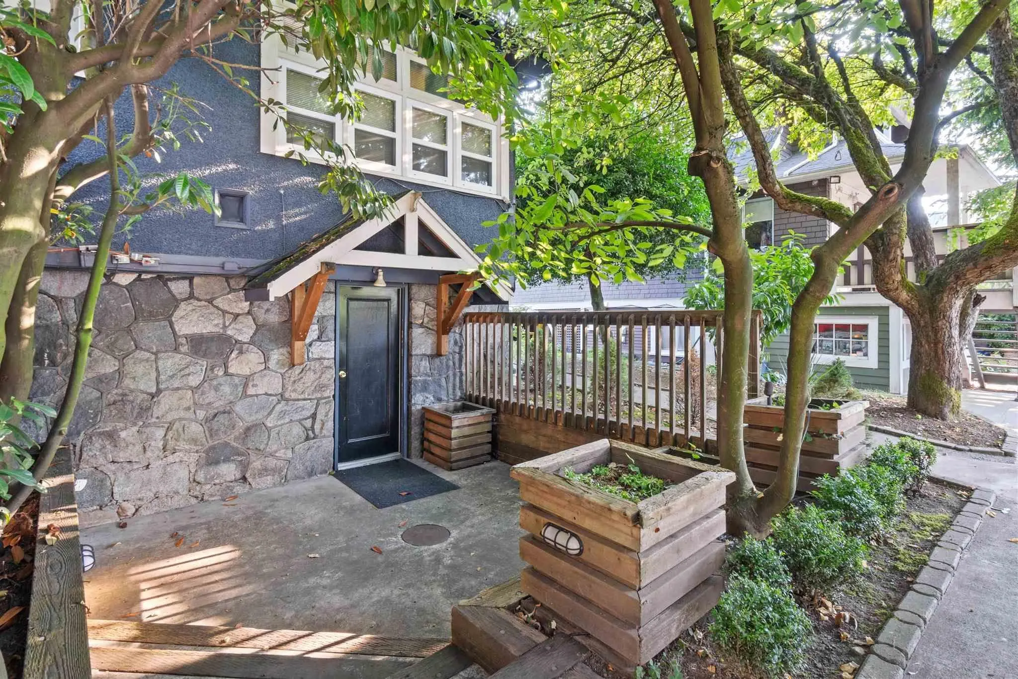 345 W 13th Avenue