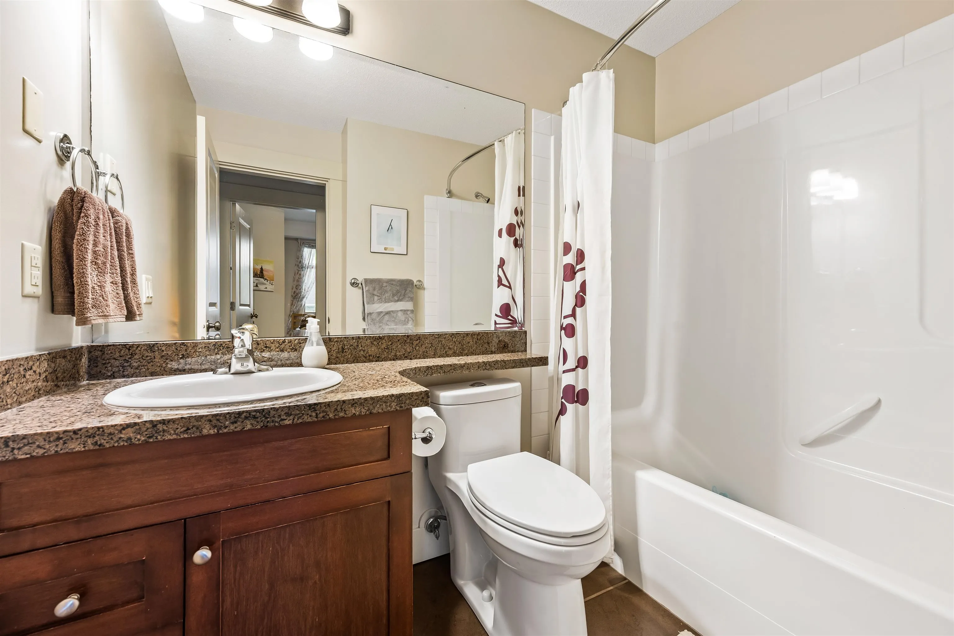 303 45615 Brett Avenue