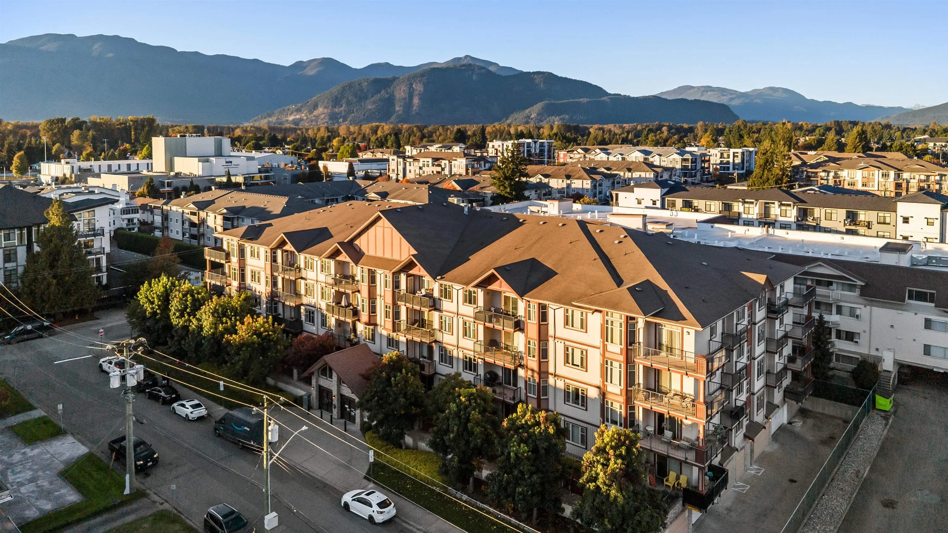 303 45615 Brett Avenue